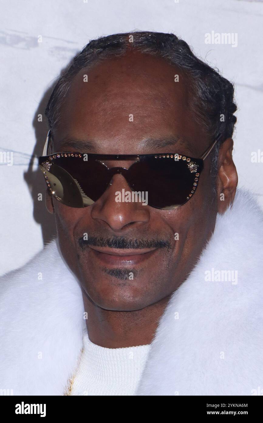 Snoop Dogg 11/18/2024 Los Angeles Premiere von „Gladiator II“ im TCL Chinese Theater in Hollywood, CA Foto von Izumi Hasegawa/Hollywood News Wire Inc Quelle: Hollywood News Wire Inc./Alamy Live News Stockfoto