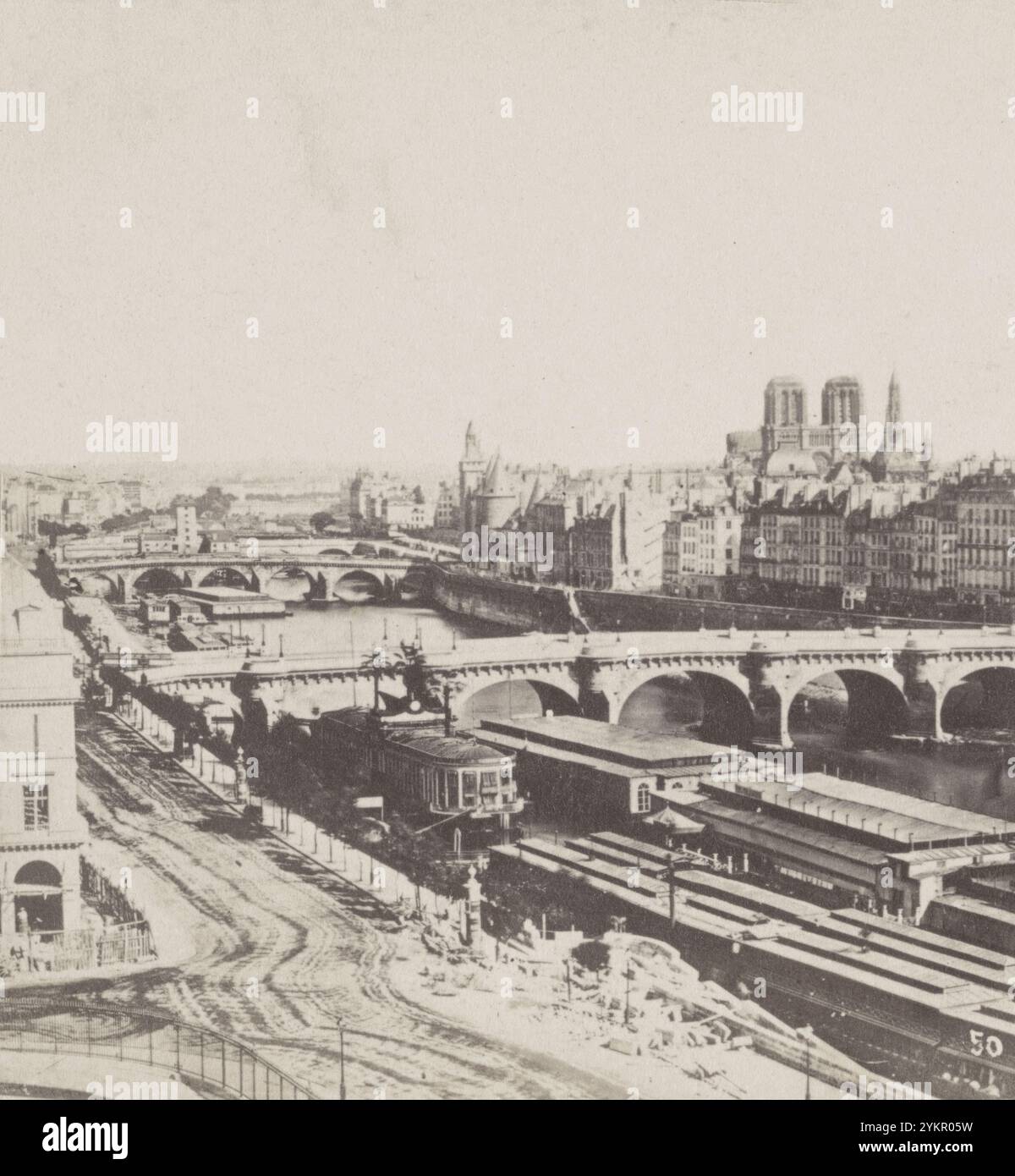 Vintage-Foto von Paris. Seine und Cité (Brücke Pont Neuf, Notre-Dame de Paris). Frankreich. 1860er Jahre Stockfoto
