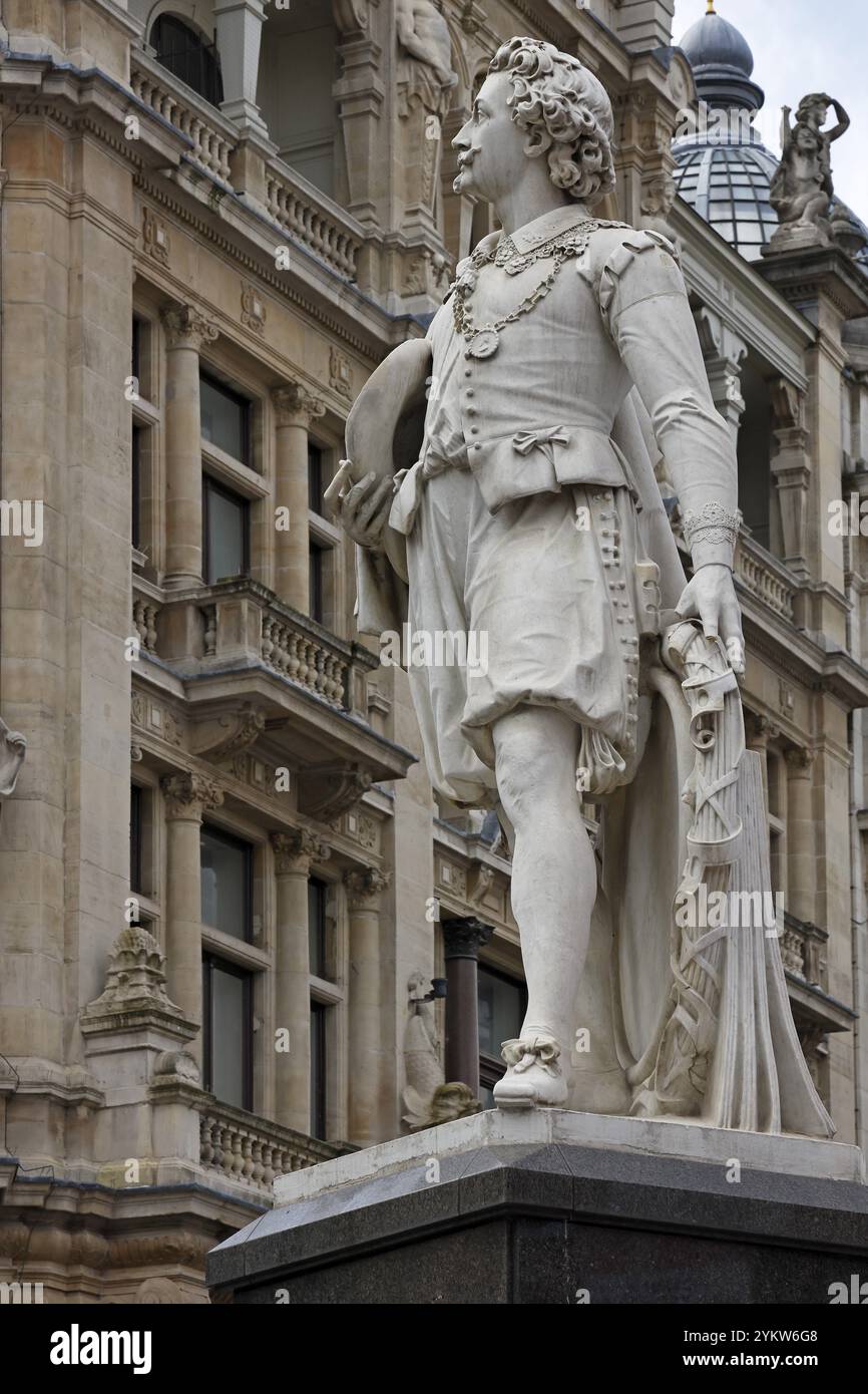 Statue von Antoon van Dyck, berühmtem flämischen Barockmaler, Antwerpen, Flandern, Belgien, Europa Stockfoto
