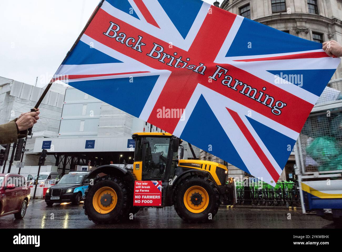 Landwirte, die in London gegen die Absicht von Labour protestieren, den APR zu begrenzen, da sie befürchten, dass die Zukunft der Landwirtschaft gefährdet werden könnte Stockfoto