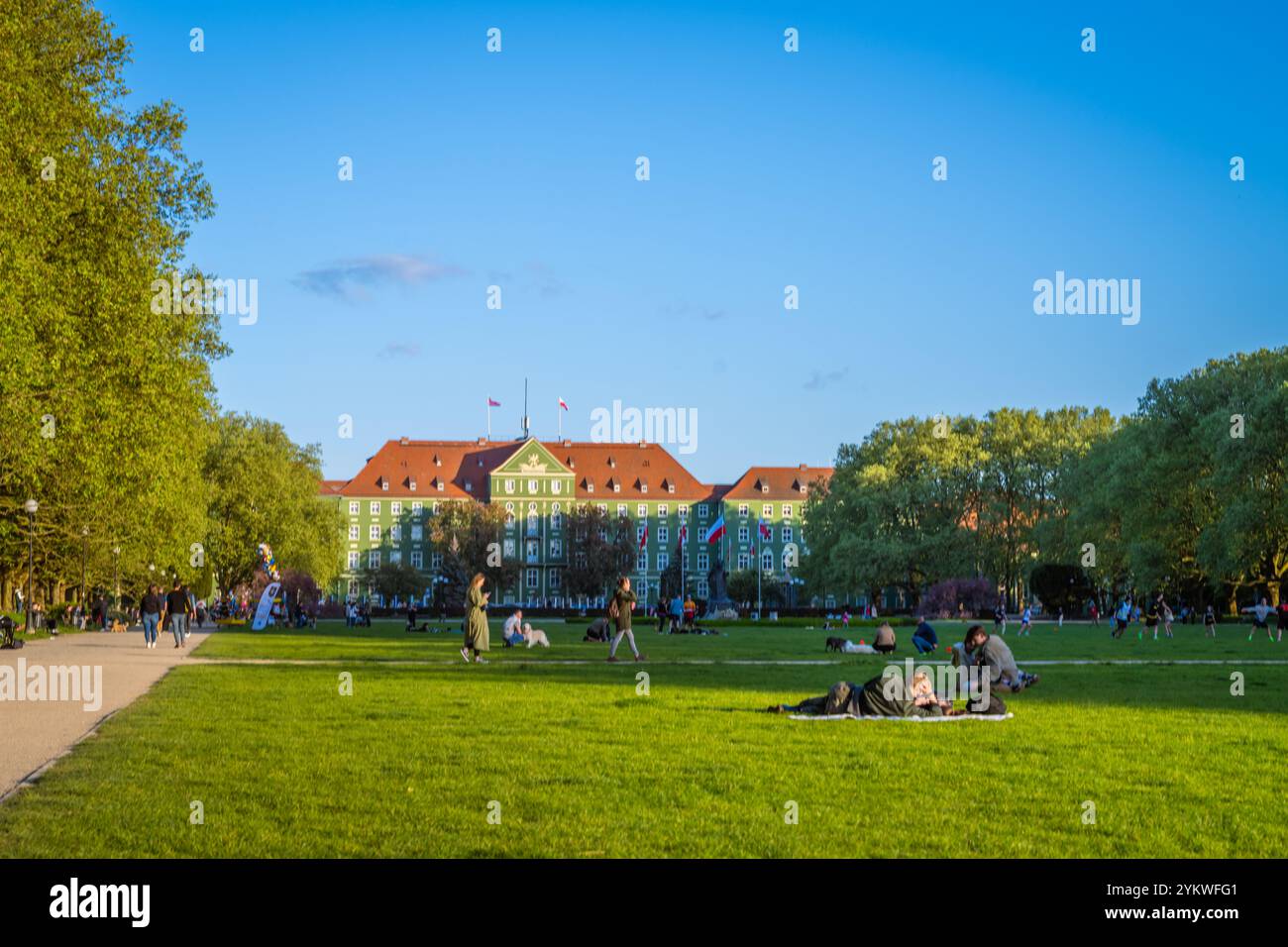 Urząd Miasta Szczecin, Widok of Strony Plac Jasne Blonia Stockfoto