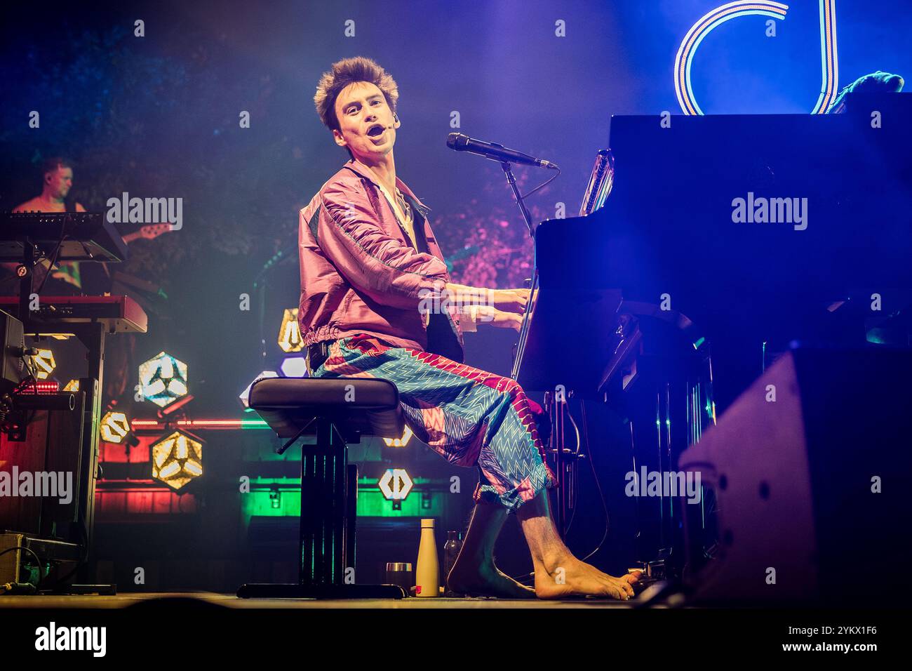 Jacob Collier trat am 18. November 2024 live in Oslo auf Stockfoto