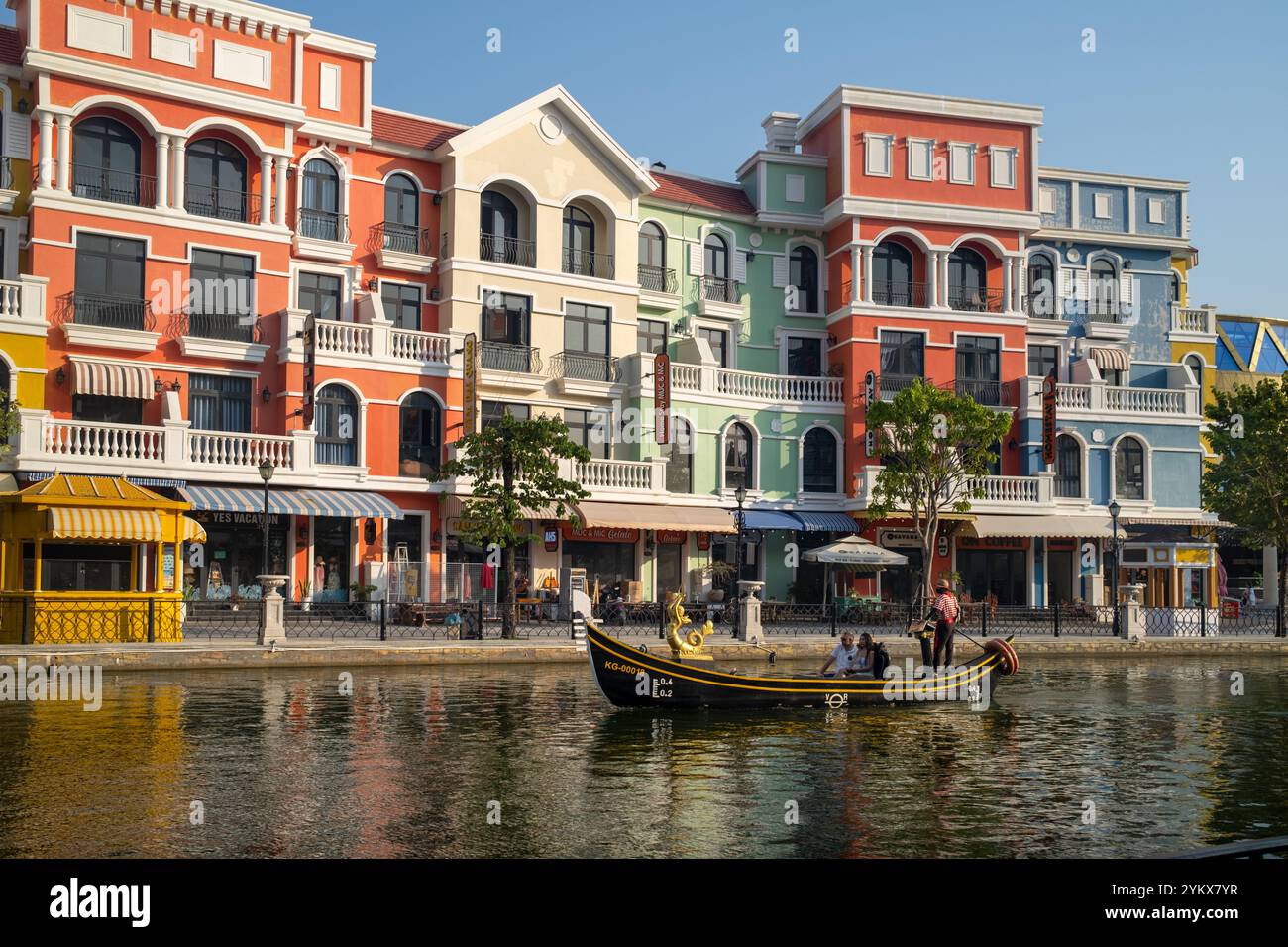 Entlang des Venice River bei Vinpearl Grand World Phu Quoc Island Vietnam Stockfoto