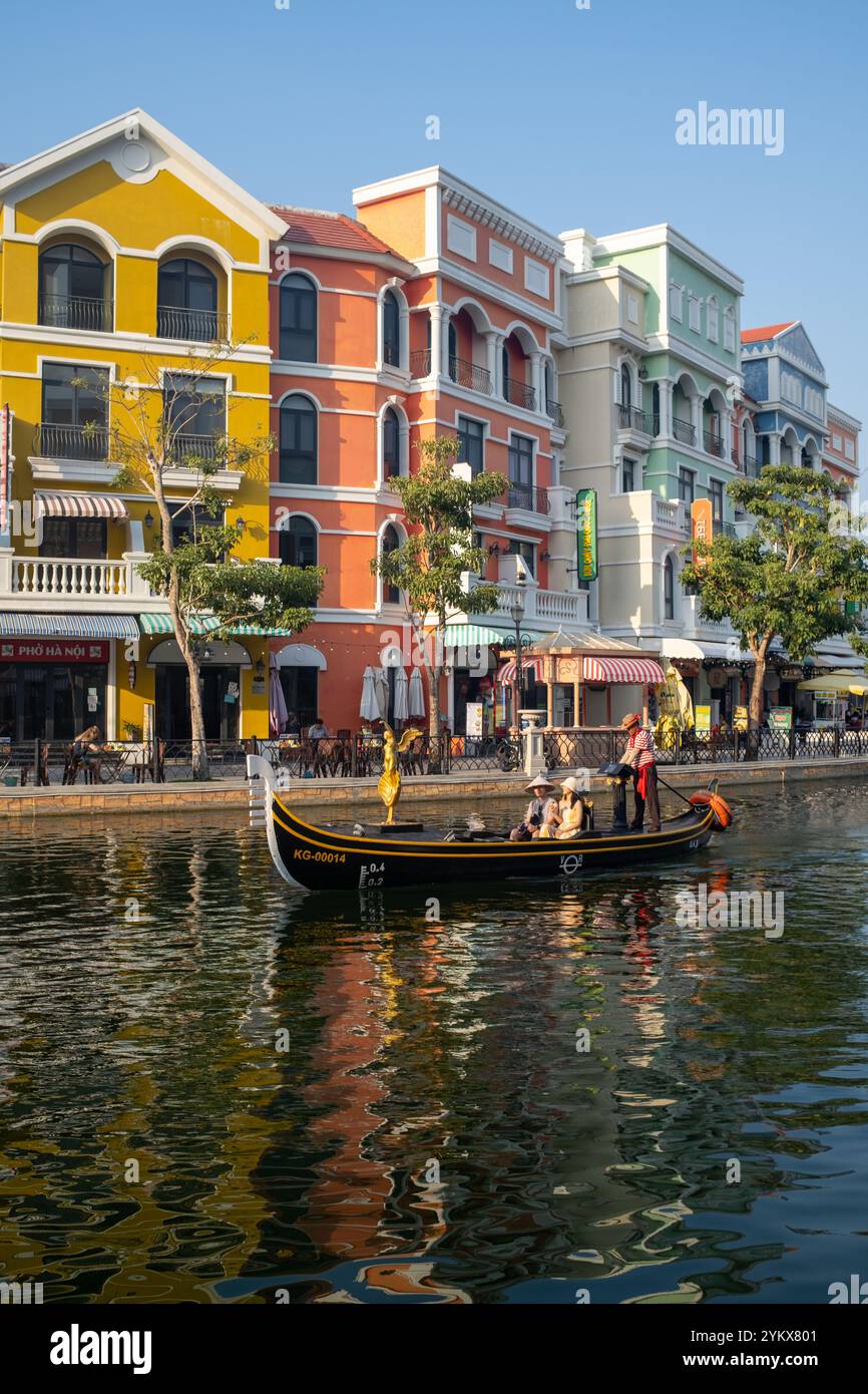 Entlang des Venice River bei Vinpearl Grand World Phu Quoc Island Vietnam Stockfoto