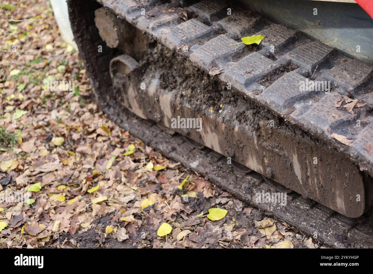 Baumaschinen-Radspuren in Nahaufnahme Stockfoto