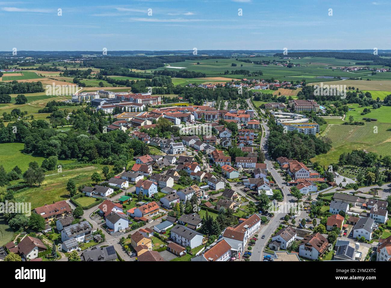 Bad Gögging, Stadtteil von Neustadt an der Donau und Kurort aus der Luft Blick auf den Kurort Bad Gögging im Kreis Kelheim im Westen Bad Gögging A Stockfoto