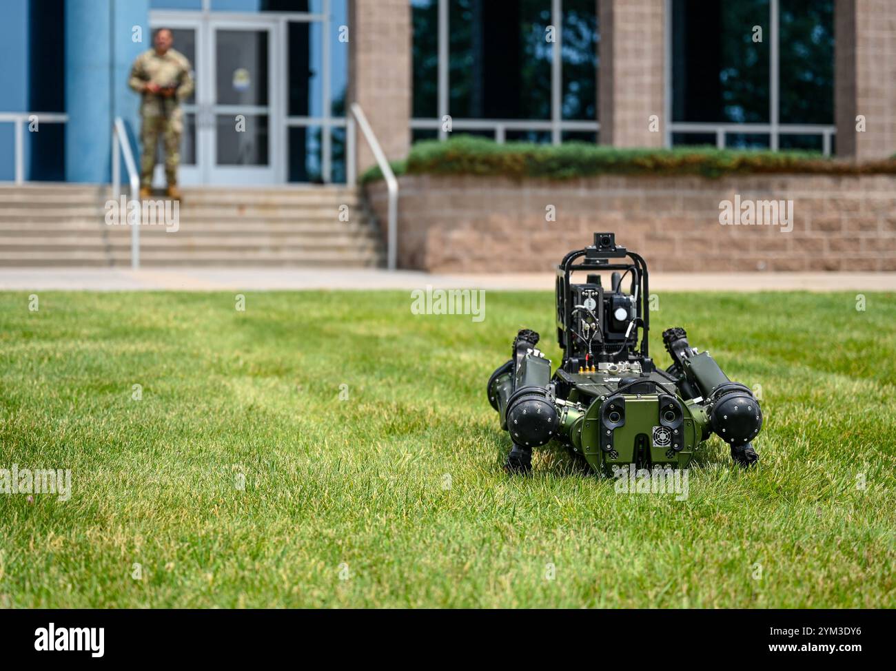 "Chappie" ist ein Roboter-Vierfach. Chemische, biologische, radiologische und nukleare Quadrupedal unbemannte Bodenfahrzeuge. Stockfoto