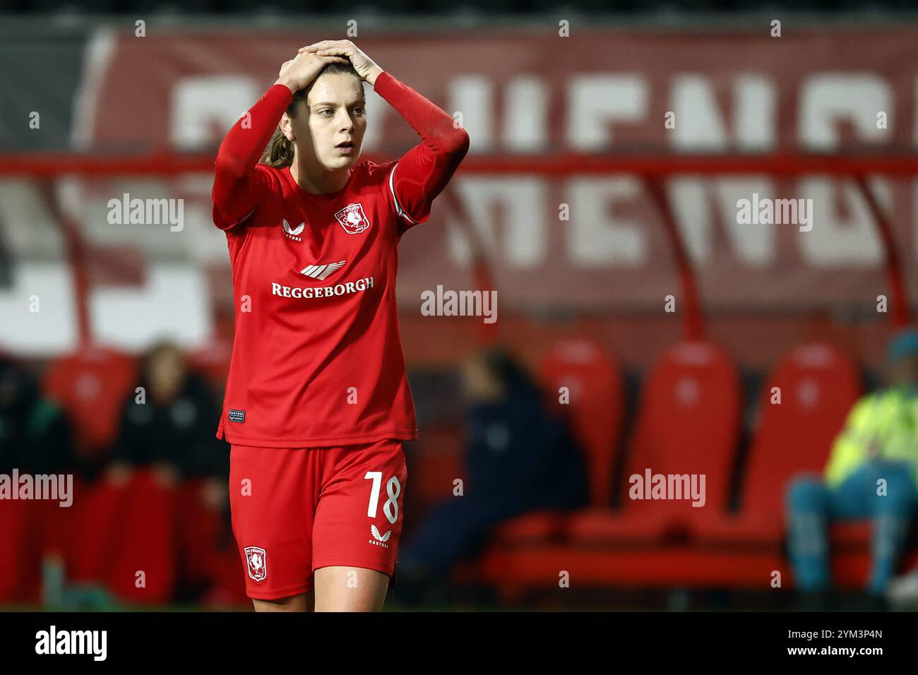 ENSCHEDE - Sophie te Brake vom FC Twente tritt am 20. November 2024 im Stadion de Grolsch Veste in Enschede, Niederlande beim UEFA Champions League-Spiel zwischen dem FC Twente und Real Madrid aus. ANP VINCENT JANNINK Stockfoto