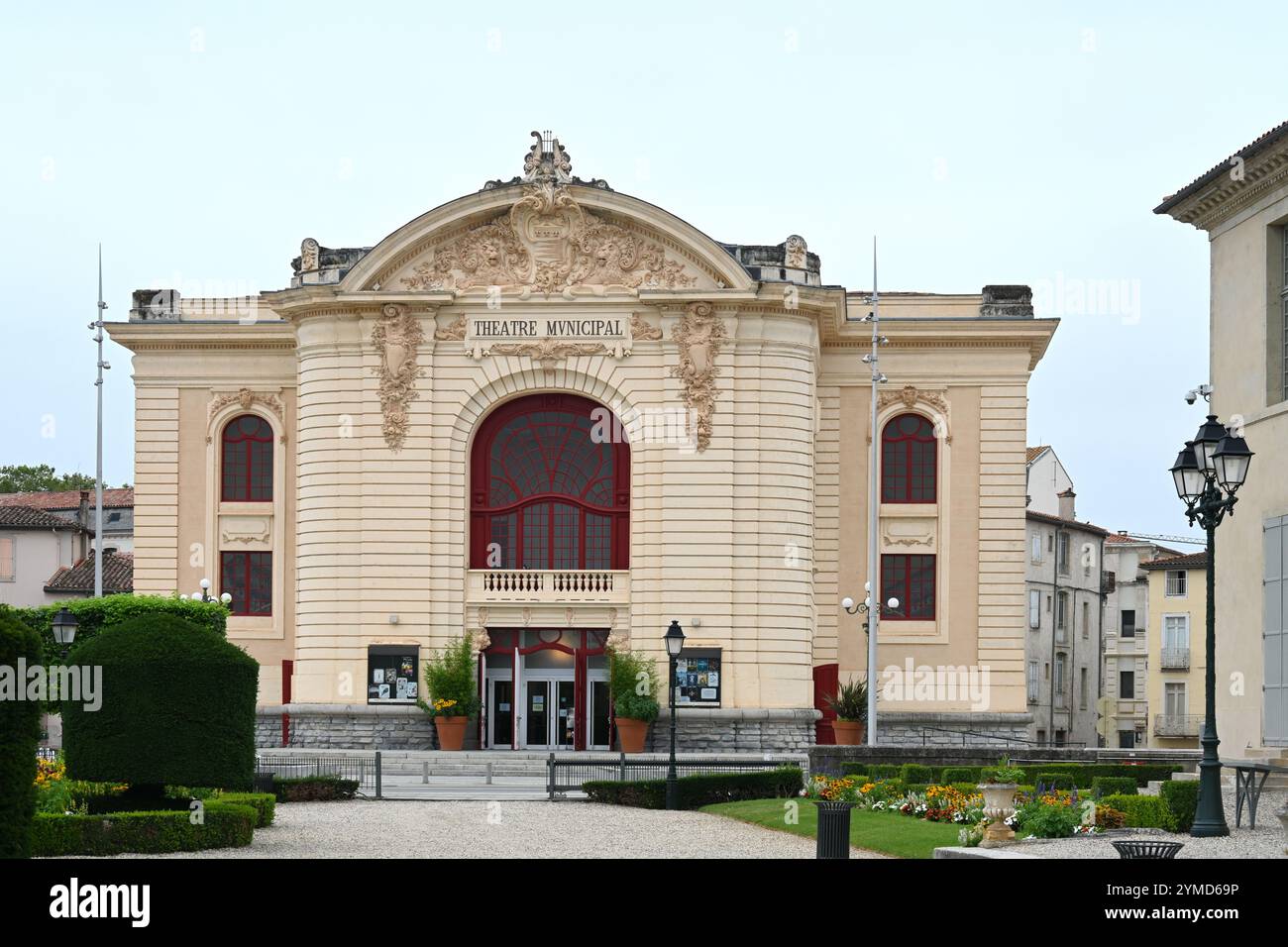 Das Belle Epoque, Rokoko oder Art Nouveau Thêâtre Municipal de Castres oder Castres Municipal Theatre (1899–1904) von Joseph Galinier, Castres Tarn Frankreich Stockfoto