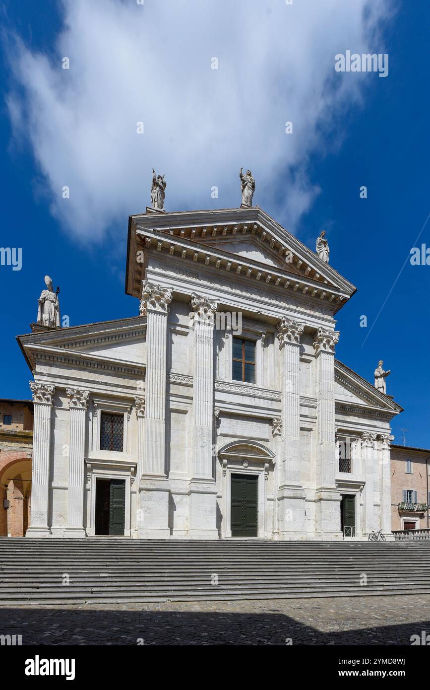 Urbino. Kathedrale Santa Maria Assunta Stockfoto