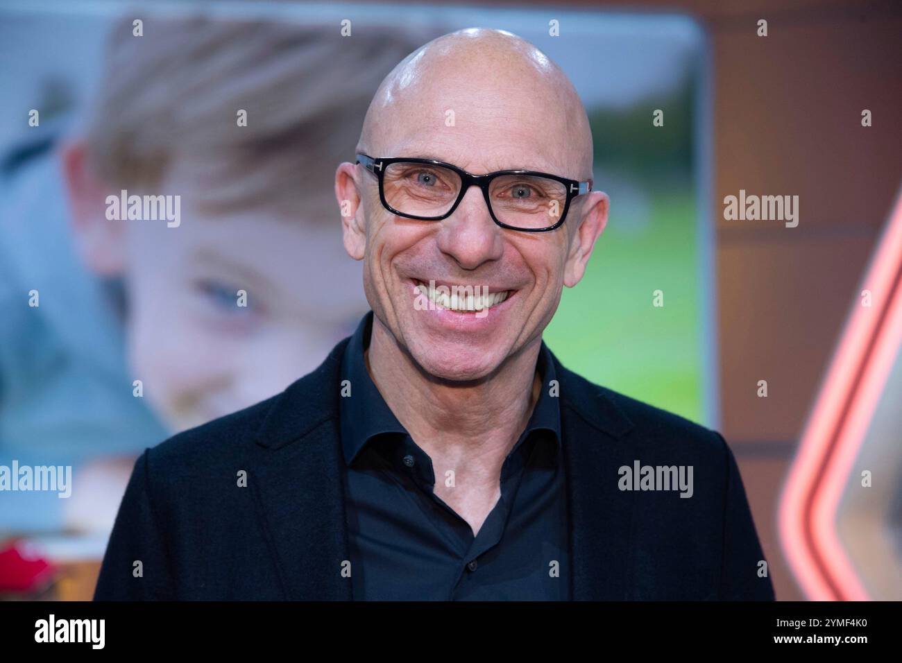 Huerth, Deutschland. November 2024. Jorg LOEHR, Jorg Lohr, Mediencoach, Autor, 29. RTL Spendenmarathon „We Help Children“, Fernsehen, 21-22.11.2024 in Hürth, Deutschland, Credit: dpa/Alamy Live News Stockfoto