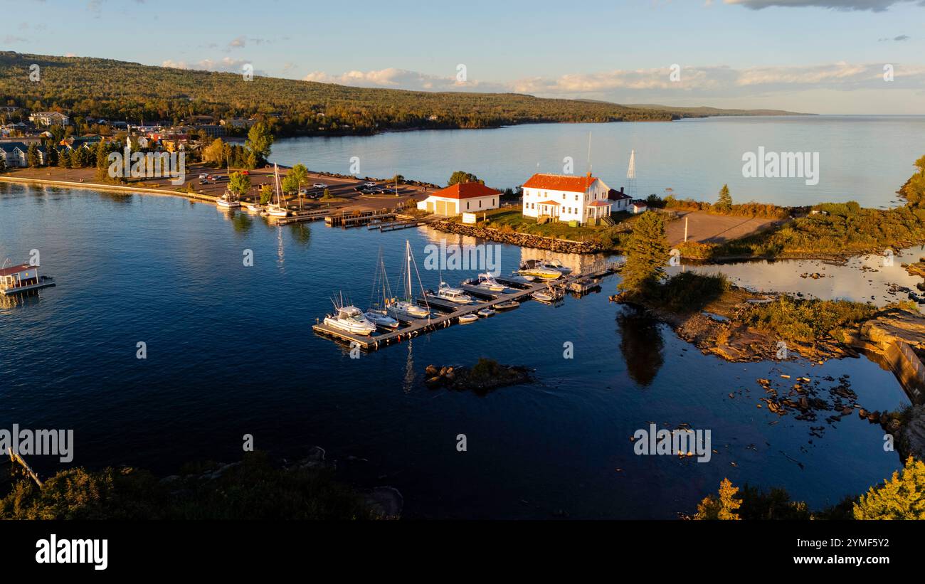 Luftaufnahme von Grand Marais, Minnesota, USA. Stockfoto