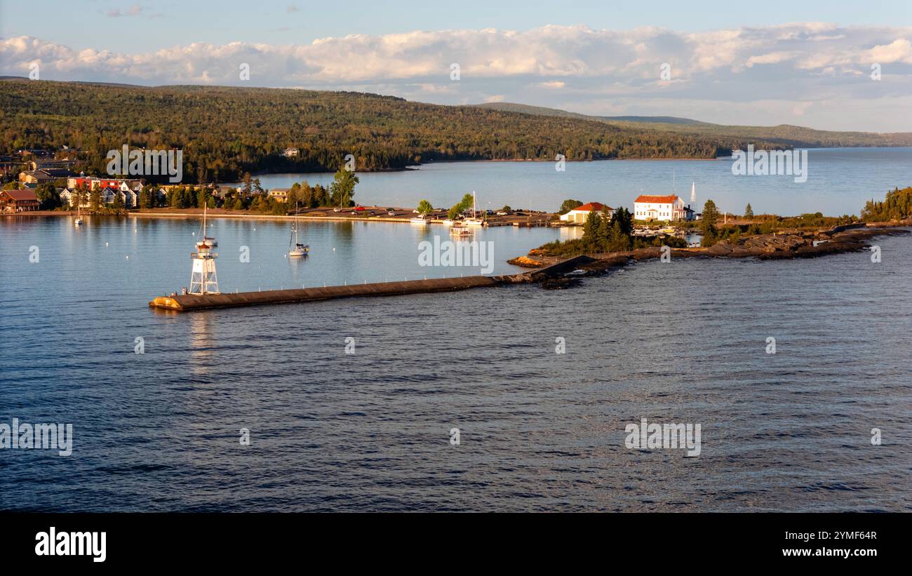 Luftaufnahme von Grand Marais, Minnesota, USA. Stockfoto