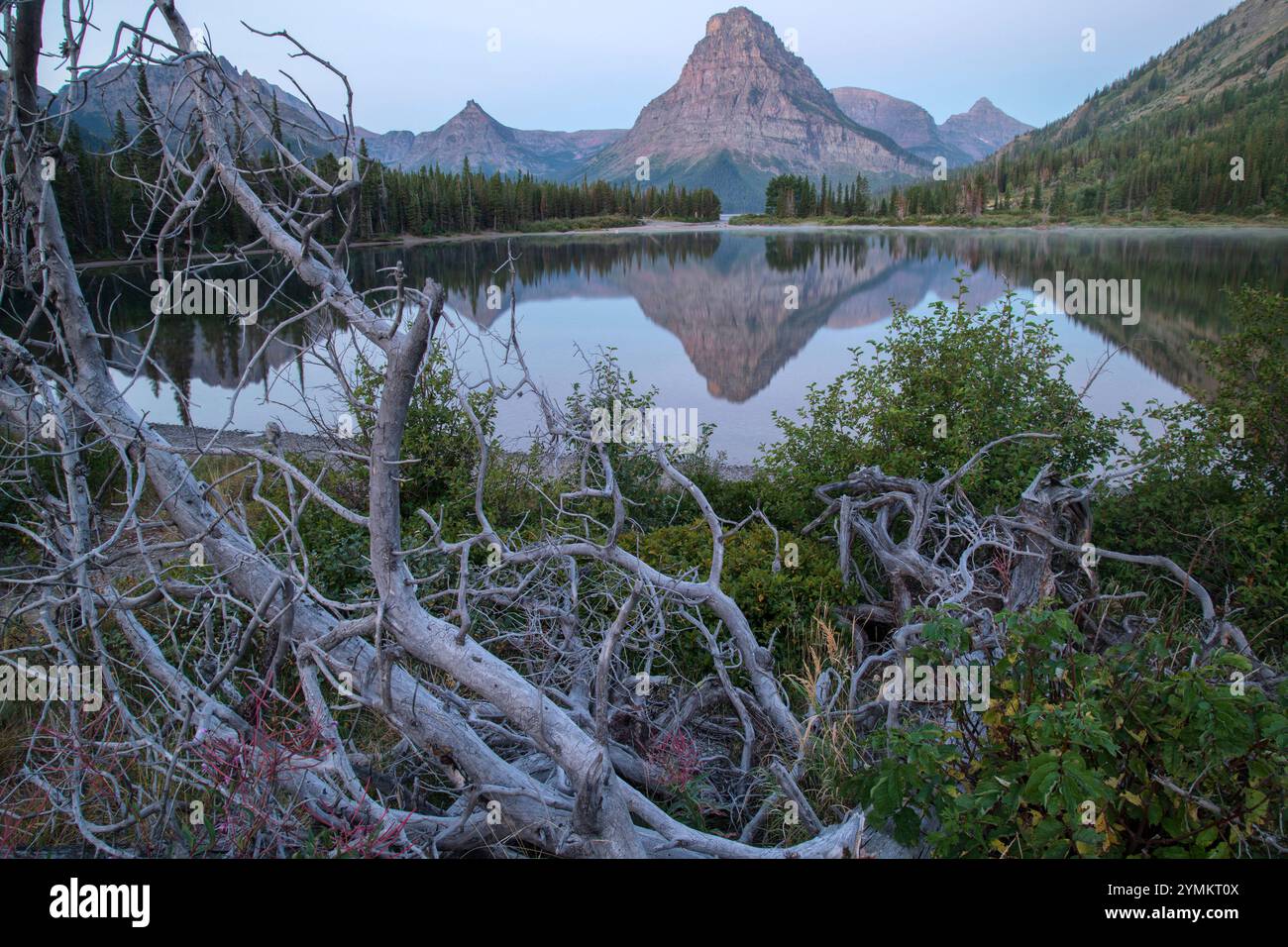 USA, Montana, Waterton-Glacier International Peace Park, Glacier National Park, UNESCO-Weltkulturerbe, zwei Medizin Stockfoto