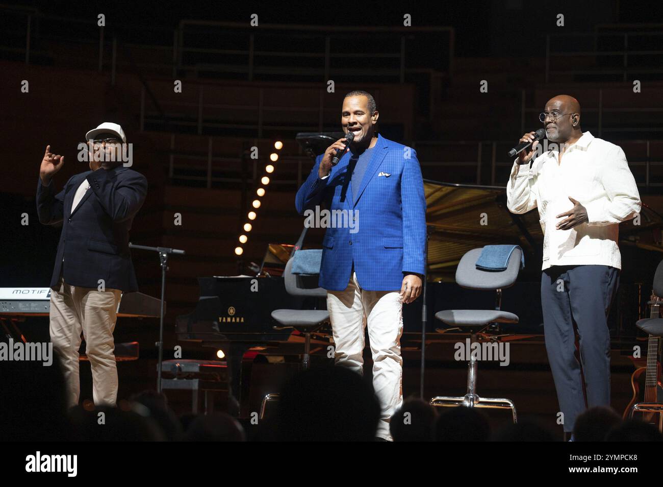 BRESLAU, POLEN - 22. APRIL 2023: Nationales Musikforum. Konzert des Sextetts Take 6. Von links Khristian Dentley, David Thomas, Claude McKnight. Stockfoto