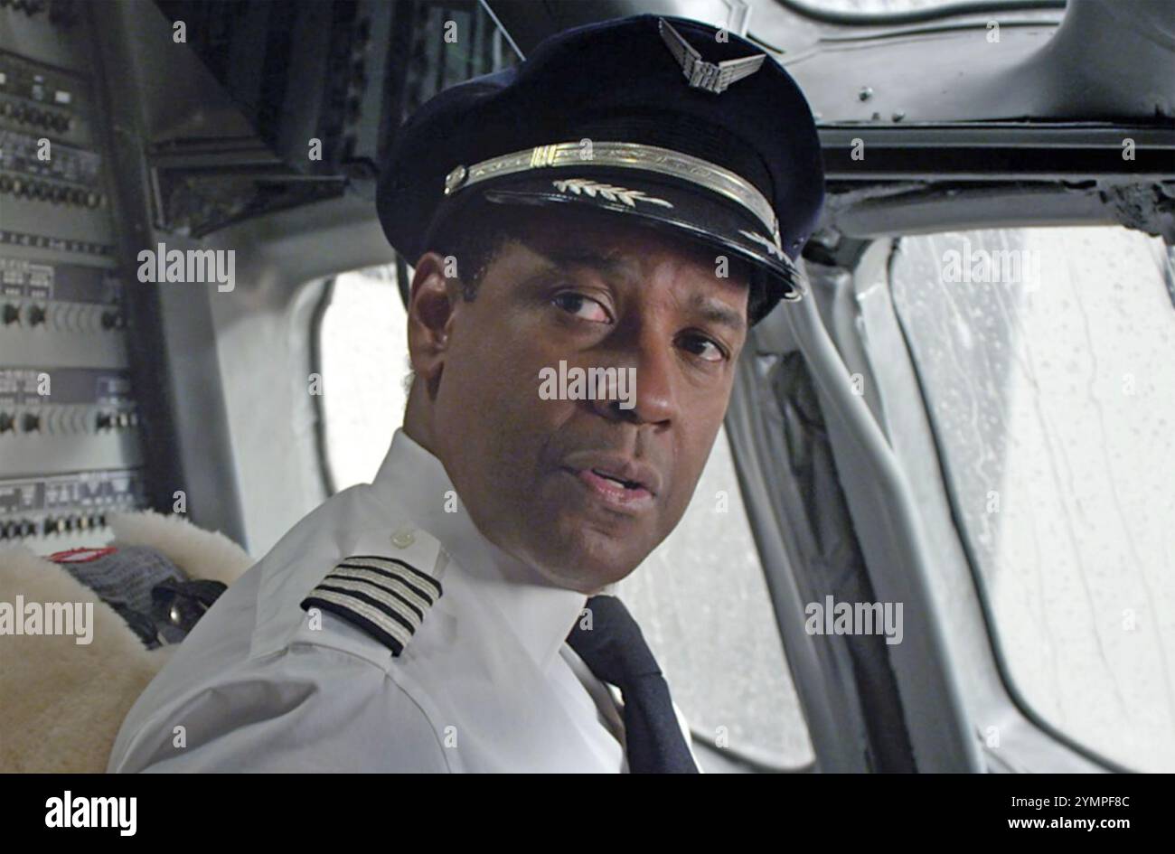 FLUG 2012 Paramount Pictures Film mit Denzel Washington als Captain William „Whip“ Whitaker Stockfoto