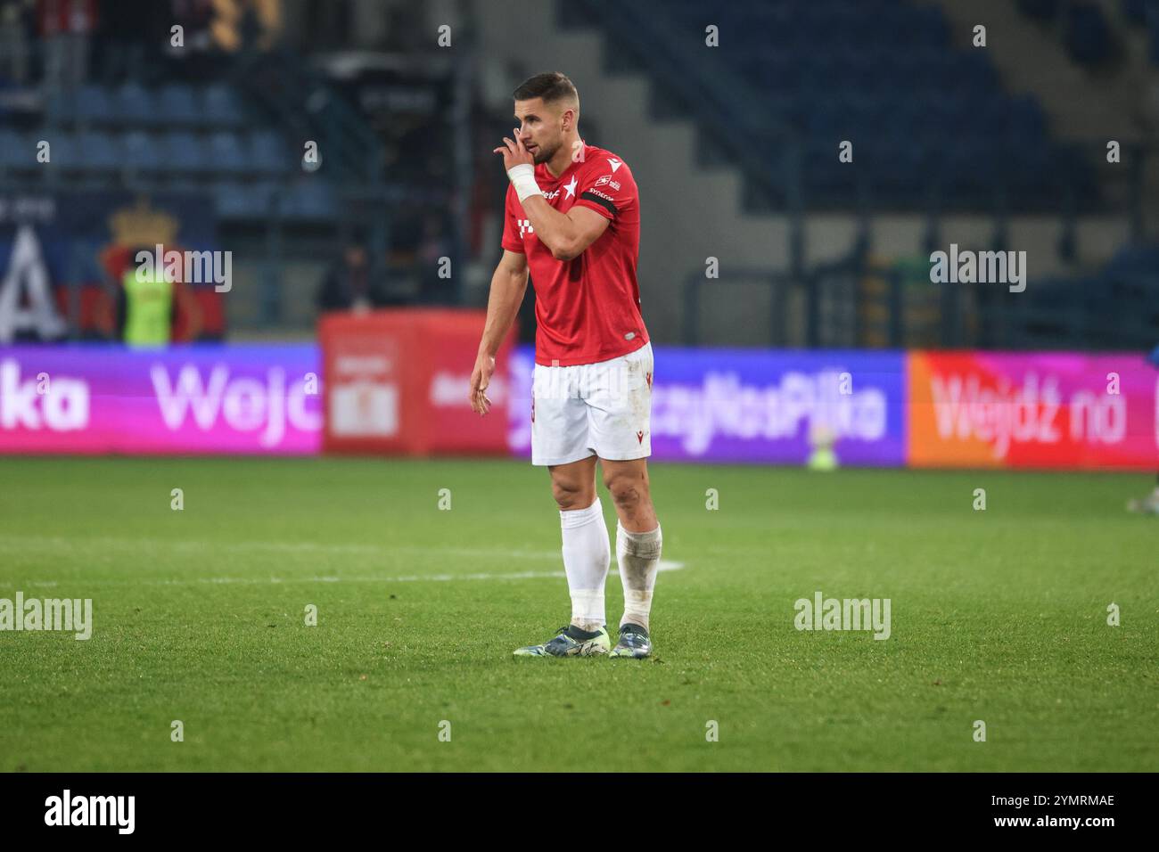 Krakau, Polen. November 2024. Fußball 2024 2025 Betclic 1 Liga Wisla Krakow vs Stal Rzeszow op: LUKASZ ZWOLINSKI Credit: Konrad Swierad/Alamy Live News Stockfoto