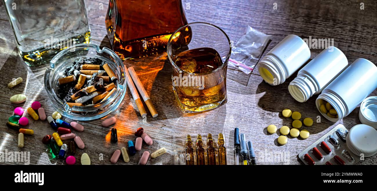 Süchtig machenden Substanzen, einschließlich Alkohol, Zigaretten und Drogen. Stockfoto