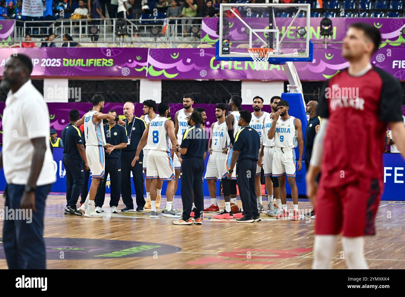 Chennai, Indien. November 2024. Katar schlug Indien 69-53 im Qualifikationsspiel des FIBA Asia Cup 2025 in Chennai, Indien. Quelle: Ranjith Kumar/Alamy Live News. Stockfoto