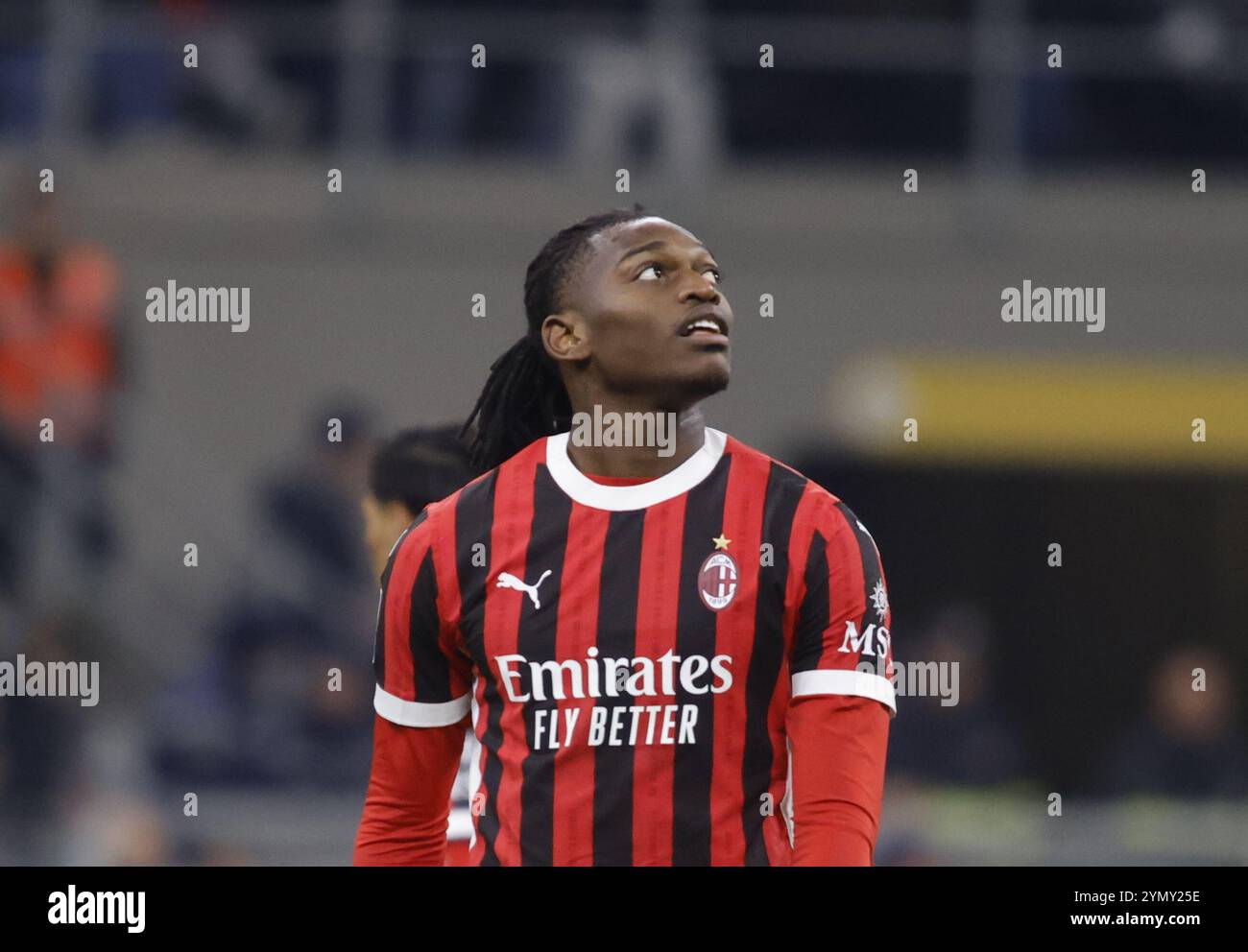 Rafel Leao vom AC Milan während der italienischen Serie A, Fußballspiel zwischen AC Milan und Juventus FC am 23. November 2024 im San Siro Stadion, Mailand, Italien Foto Nderim Kaceli Stockfoto