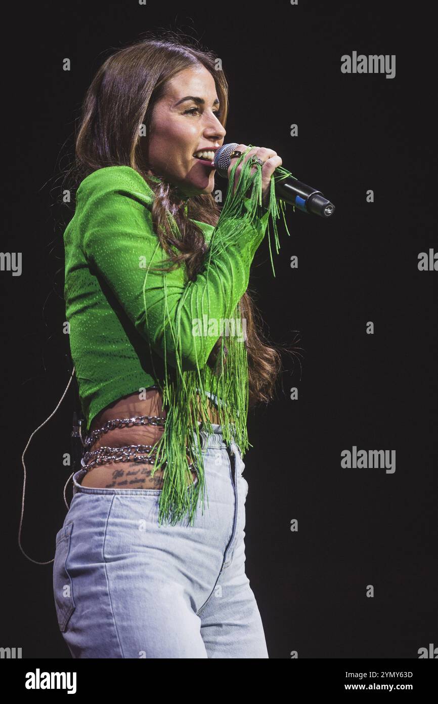 Sarah Engels bei der Schlagernacht des Jahres live auf der Original Tour in der Berliner Uber Arena am 16. November 2024 Stockfoto