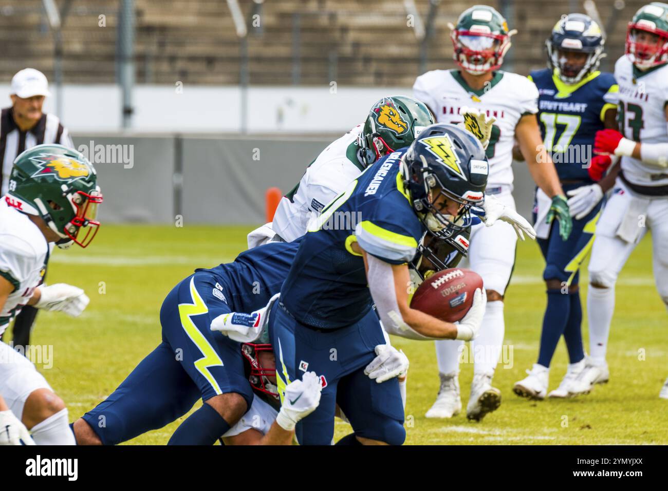 Europäische Fußballliga, elf/ Spiel : Barcelona Dragons bei Stuttgart Surge am Juli. 23. 2023, im Gazi-Stadion, Stuttgart, Deutschland, Europa Stockfoto