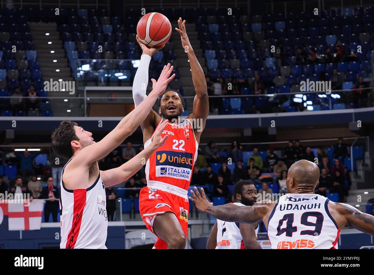 Harper (UniEuro Forli) während des Wegreenit Urania Milano vs UniEuro Forli, italienischer Basketball Serie A2 Männer Match in Mailand, Italien, 23. November 2024 Stockfoto