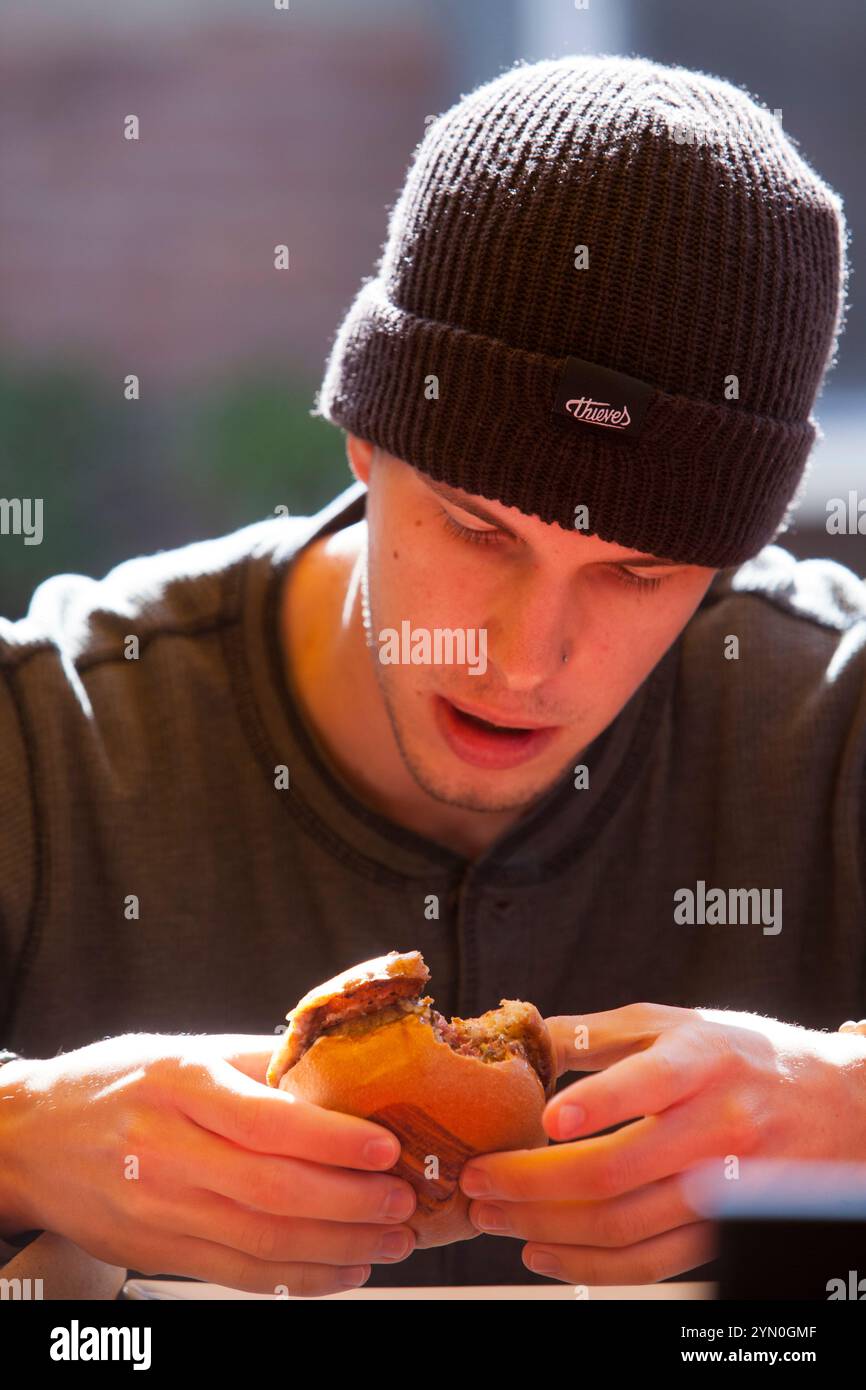 Szenen aus Umami Burger am 1520 Cahuenga Blvd in Hollywood, CA. Stockfoto