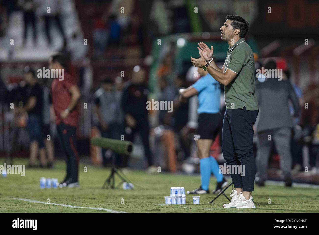 GO - GOIANIA - 11/23/2024 - BRASILIANISCHE A 2024, ATLETICO-GO x PALMEIRAS - Abel Ferreira, Trainer von Palmeiras, während des Spiels gegen Atletico-GO im Antonio Accioly Stadion für die brasilianische A 2024 Meisterschaft. Foto: Heber Gomes/AGIF Stockfoto