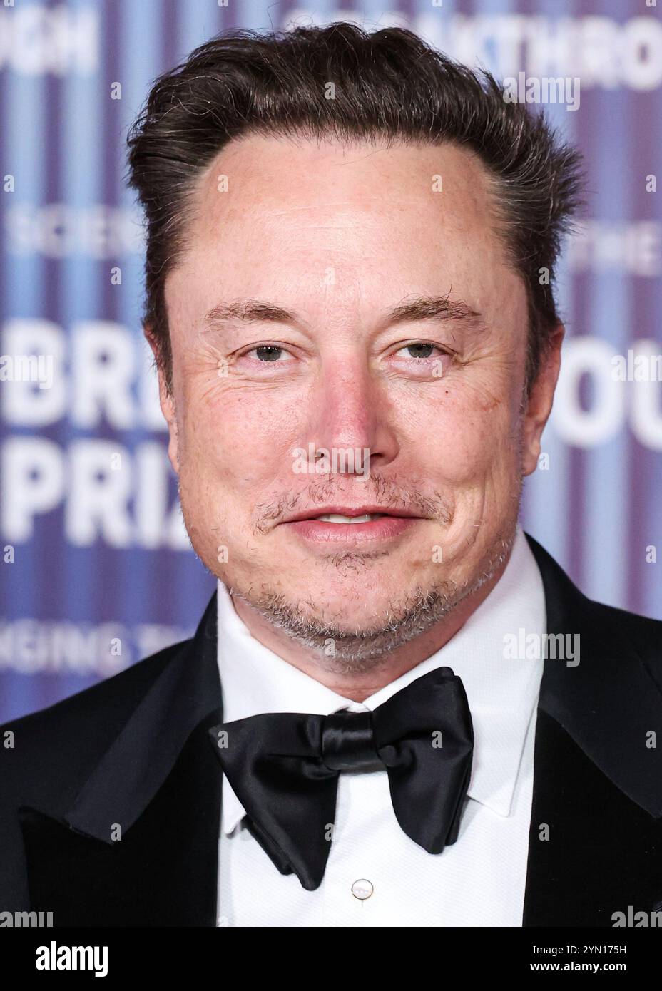 (DATEI) Elon Musk schiebt den designierten US-Vizepräsidenten JD Vance als Nummer 2 des designierten US-Präsidenten Donald Trump beiseite. MIRACLE MILE, LOS ANGELES, KALIFORNIEN, USA - 13. APRIL: Chief Executive Officer von Tesla, Inc. Und SpaceX und Chairman von X (ehemals Twitter) Elon Musk kommt bei der 10. Jährlichen Durchbruchpreiszeremonie am 13. April 2024 im Academy Museum of Motion Pictures in Miracle Mile, Los Angeles, Kalifornien, USA. (Foto: Xavier Collin/Image Press Agency) Stockfoto