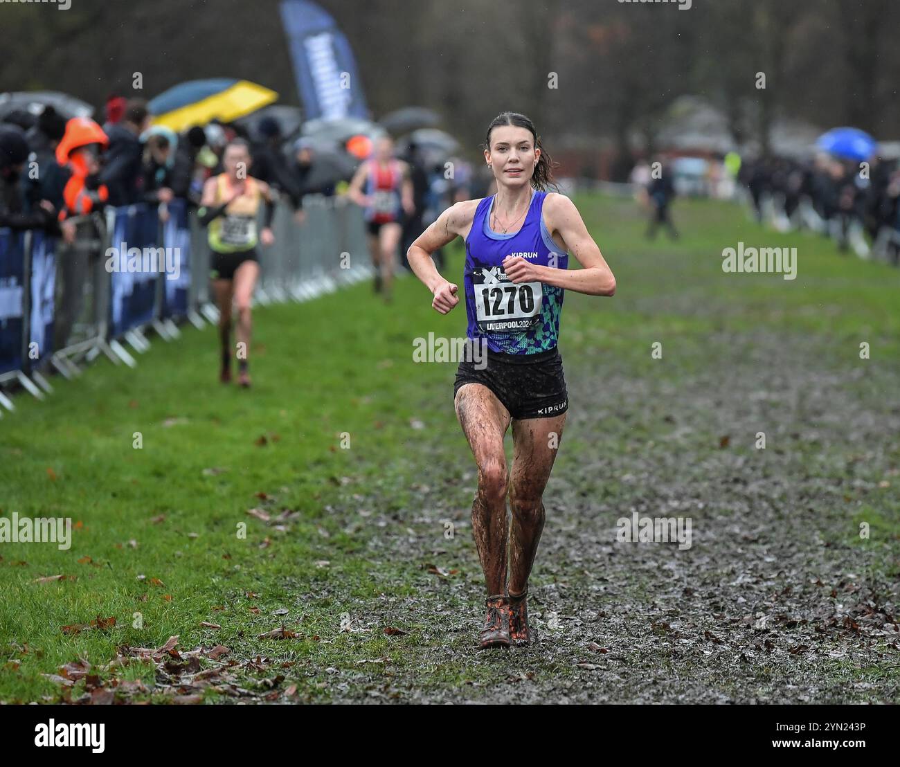 Liverpool, Großbritannien. November 2024. Abbie Donnelly von Lincoln Wellington AC trat am 23. November 2024 bei der British Athletics Cross Challenge in Sefton Parkl, Liverpool UK an. Foto von Gary Mitchell Credit: Gary Mitchell, GMP Media/Alamy Live News Stockfoto