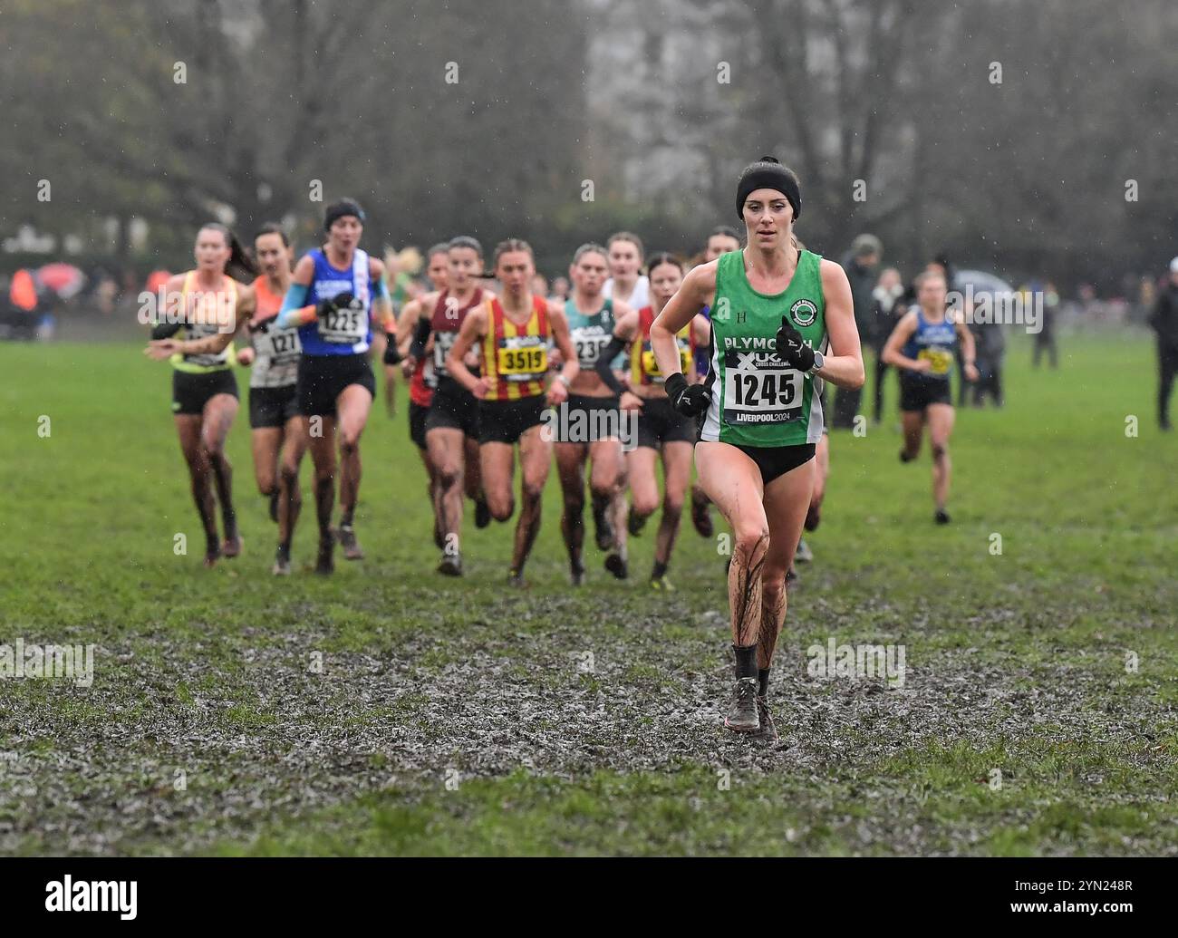 Liverpool, Großbritannien. November 2024. Poppy Tank City of Plymouth AC trat am 23. November 2024 bei der British Athletics Cross Challenge in Sefton Parkl, Liverpool UK an. Foto von Gary Mitchell Credit: Gary Mitchell, GMP Media/Alamy Live News Stockfoto