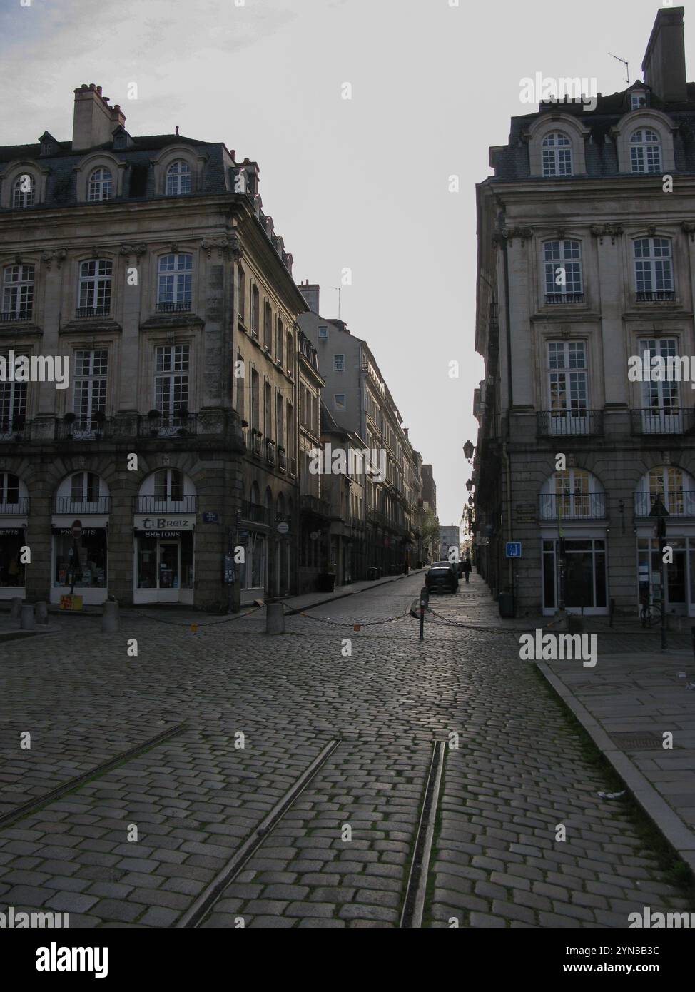 Rue Victor Hugo, Lille, vom Place du Parlement de Bretagne Stockfoto