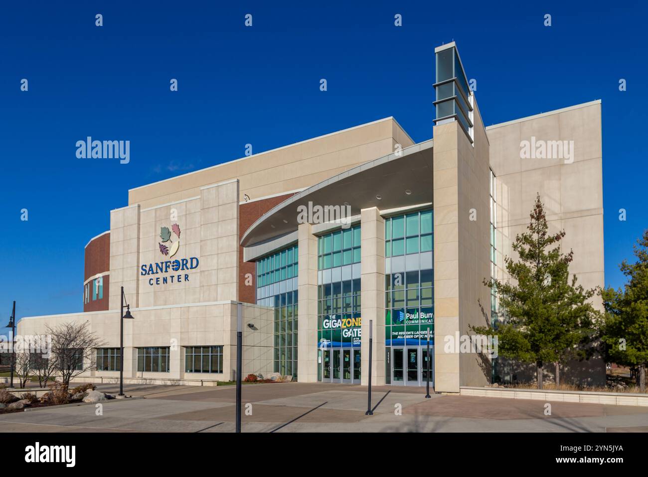 BEMIDJI, MN, USA, 17. NOVEMBER 2024: Sanford Center Sport- und Kongresszentrum. Stockfoto