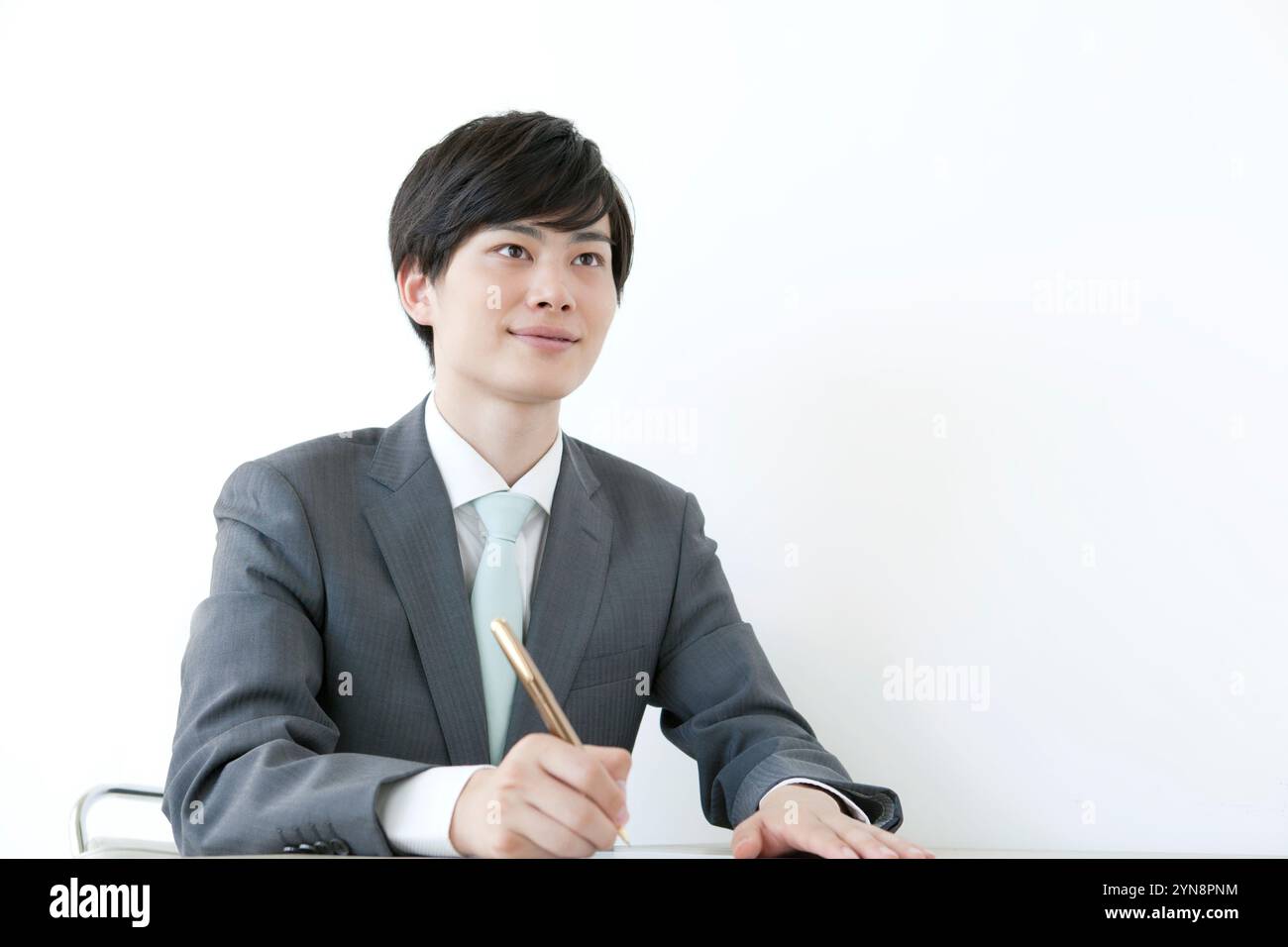 Junger Geschäftsmann Notizen Stockfoto