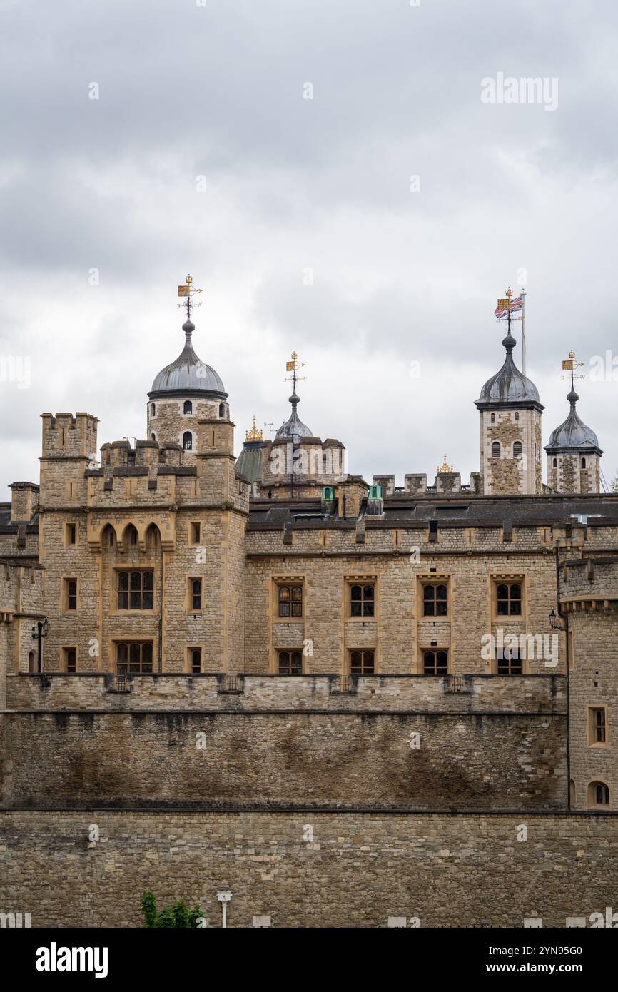 Der königliche Palast seiner Majestät und die Festung des Tower of London oder der Tower of London, historische Burg am Nordufer der Themse in c Stockfoto