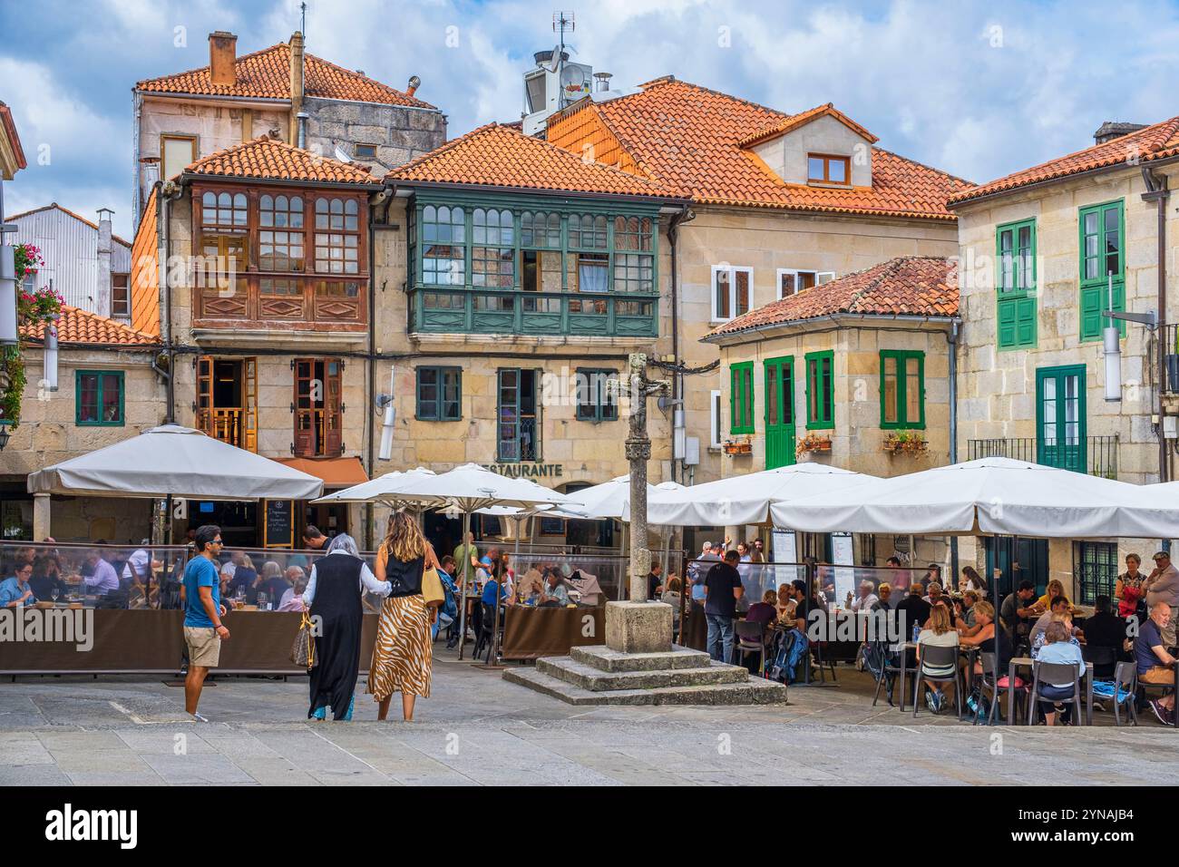 Spanien, Galicien, Pontevedra, Bühne auf dem portugiesischen Weg in Richtung Santiago de Compostela, Plaza de la Leña (Feuerholzplatz) ist ein malerischer mittelalterlicher Platz im Herzen der Altstadt Stockfoto