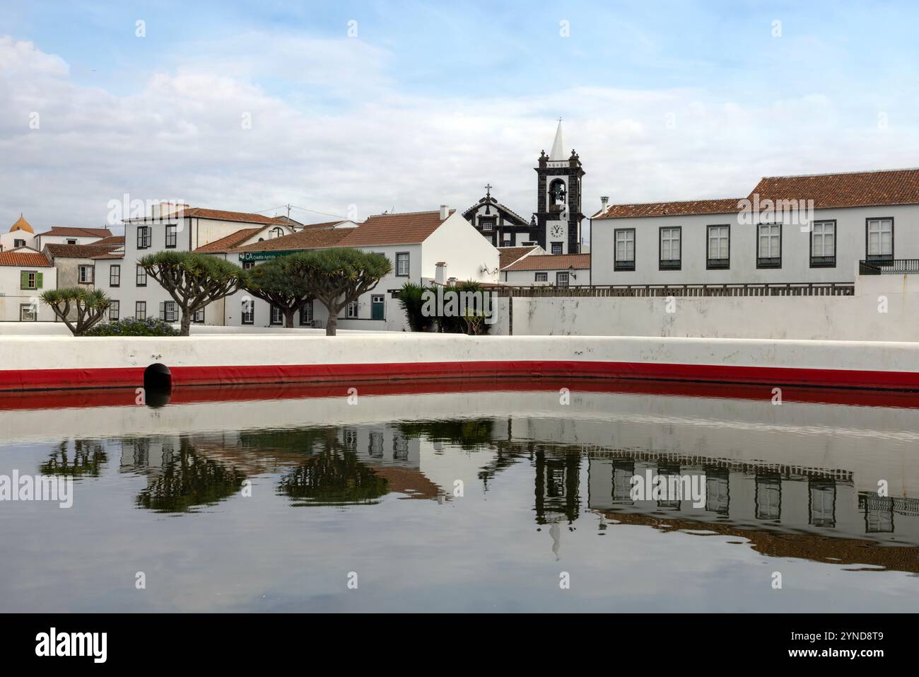 Santa Cruz da Graciosa ist die größte städtebauliche Siedlung auf der Insel Graciosa auf den Azoren. Stockfoto