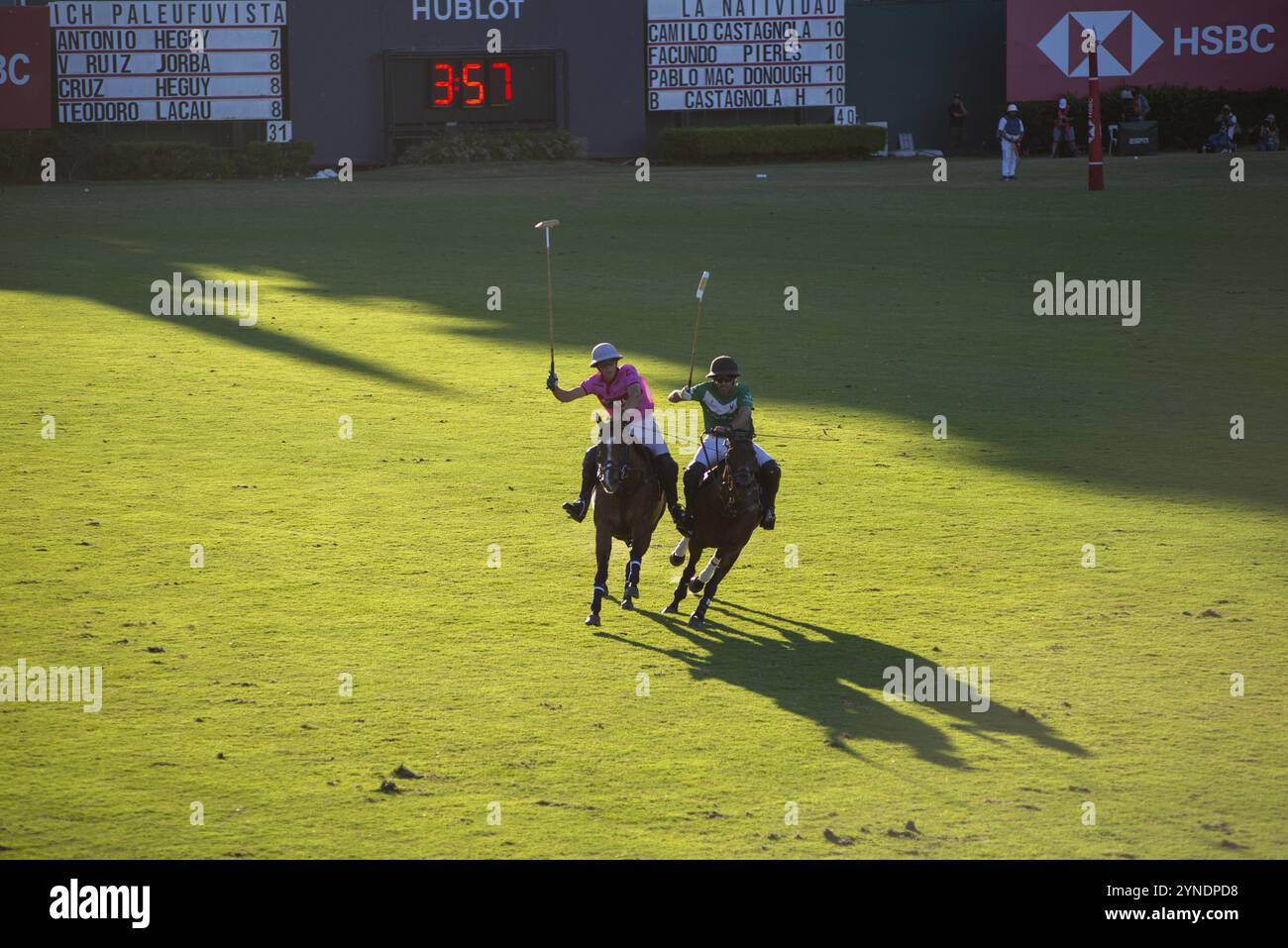 Szene aus der 131. Argentine Open Polo Championship (Spanisch: Campeonato Argentino Abierto de Polo), dem wichtigsten internationalen Polo-Tournamen Stockfoto