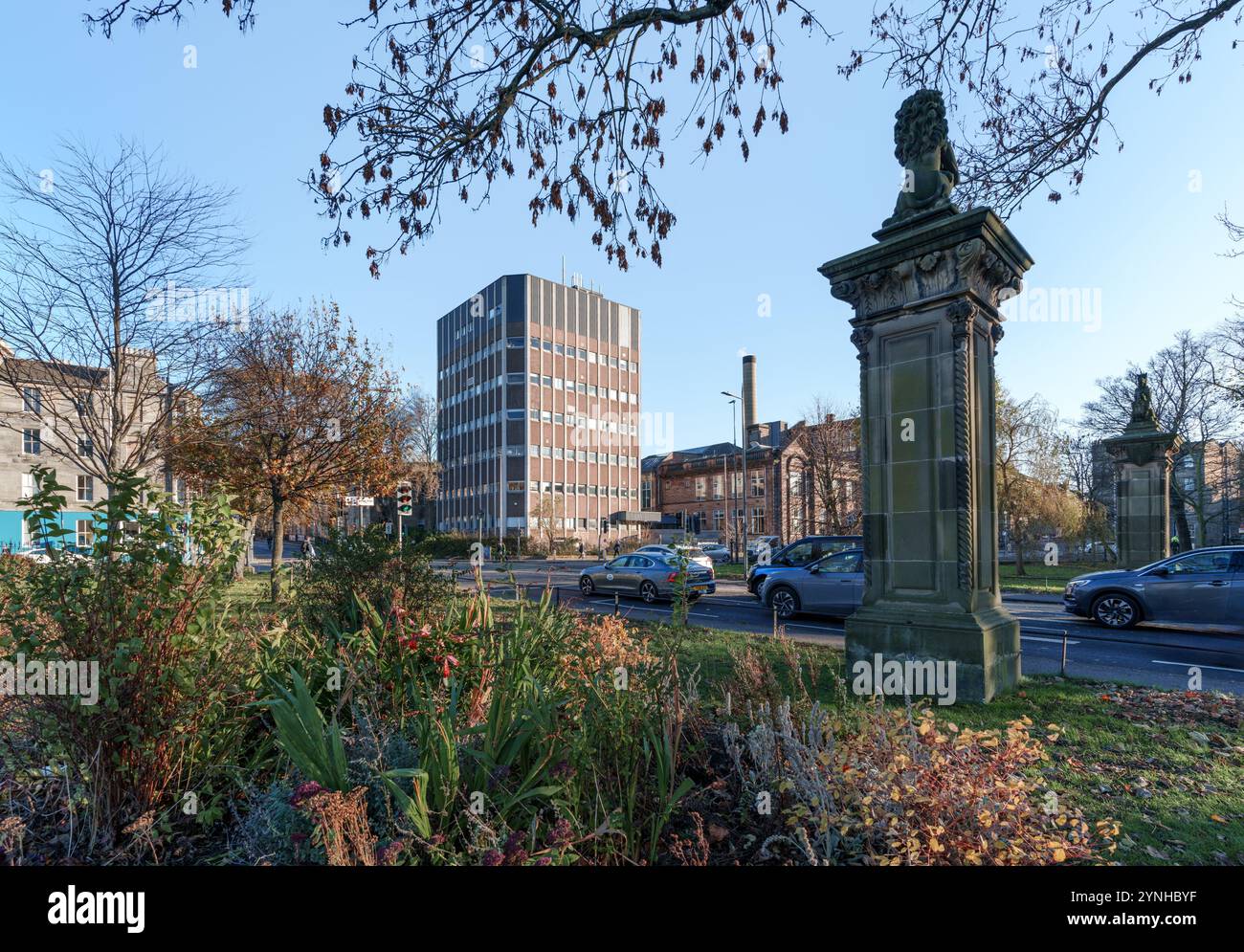 Edinburgh, Schottland, Großbritannien - Summerhall Kunstkomplex und Veranstaltungsort. Ehemalige Royal School of Veterinary Studies an der Universität Edinburgh Stockfoto