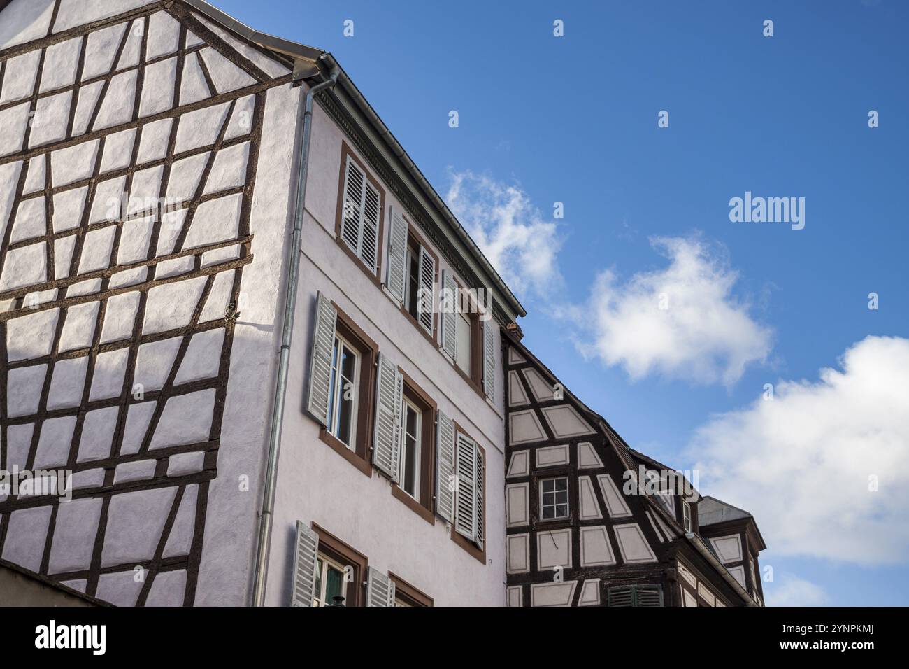 Typisch elsässische Häuser zu bauen. Colmar, Elsass. Frankreich Stockfoto