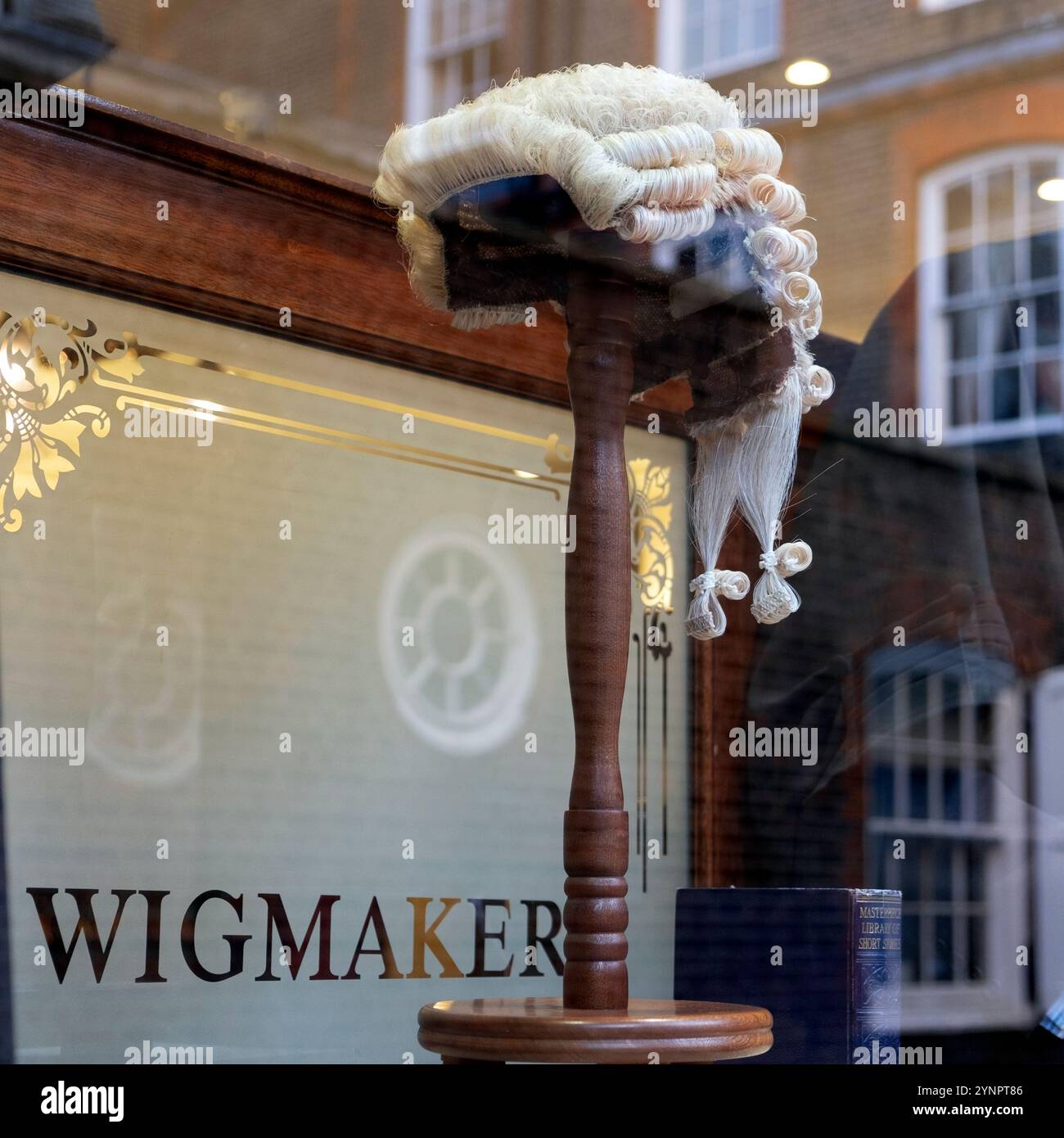 EDE & Ravenscroft Richter Barrister Perücken Perücken Perücken Perücken und Legal Schneider auf der Chancery Lane Außenansicht des Geschäfts London England WC2 KATHY DEWITT Stockfoto