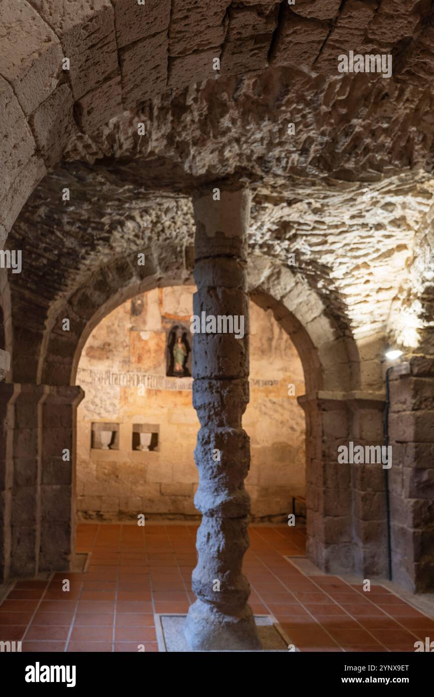 Kapelle von Lady Urraca, vorromanischer Tempel von Santa María de Wamba, 10. Jahrhundert, Region Montes Torozos, Valladolid, Kastilien und Leon, Spanien Stockfoto