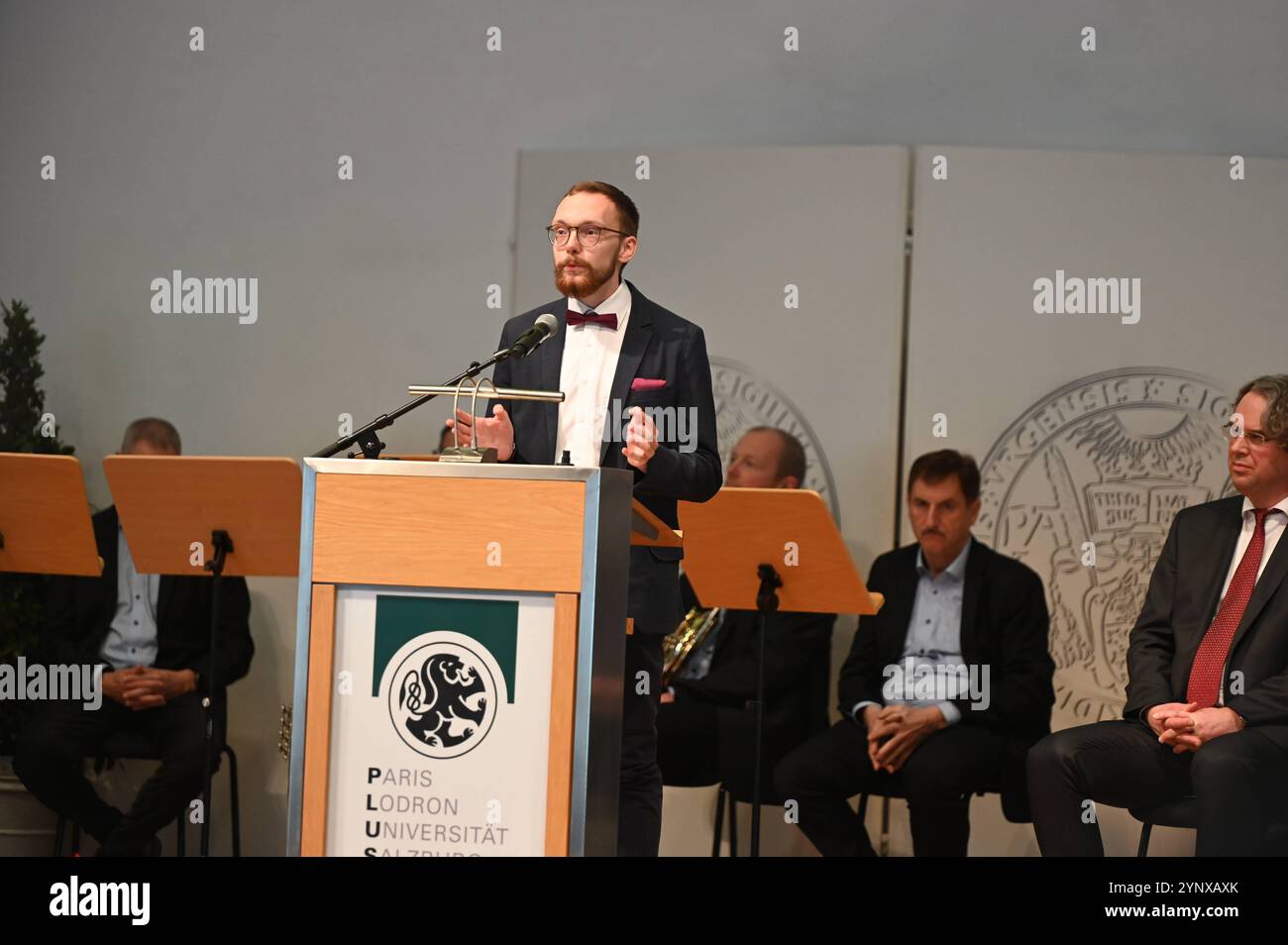 Einweihung, neuer Rektor, Prof Dr. Bernhard Fügenschuh, Paris Lodron Universität, Salzburg, Manfred Siebinger *** Einweihung, neuer Rektor, Prof Dr. Bernhard Fügenschuh, Paris Lodron Universität, Salzburg, Manfred Siebinger Stockfoto