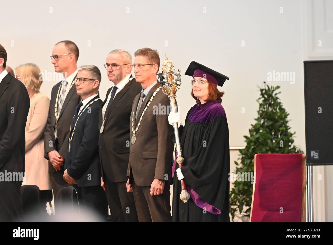 Einweihung, neuer Rektor, Prof Dr. Bernhard Fügenschuh, Paris Lodron Universität, Salzburg, Manfred Siebinger *** Einweihung, neuer Rektor, Prof Dr. Bernhard Fügenschuh, Paris Lodron Universität, Salzburg, Manfred Siebinger Stockfoto