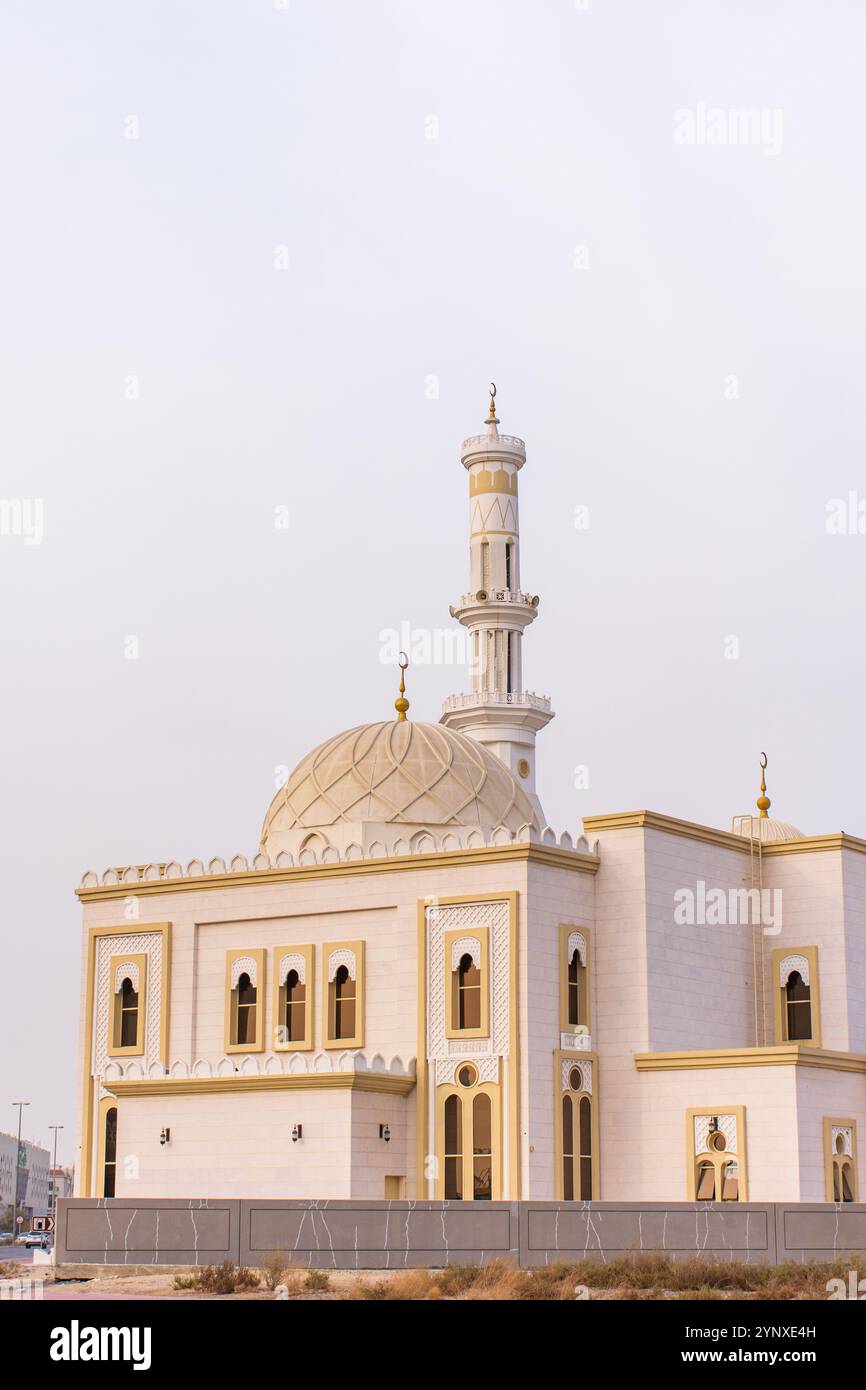 Ein wunderschönes Design eines masjid in Sharjah City, Vereinigte Arabische Emirate. Stockfoto