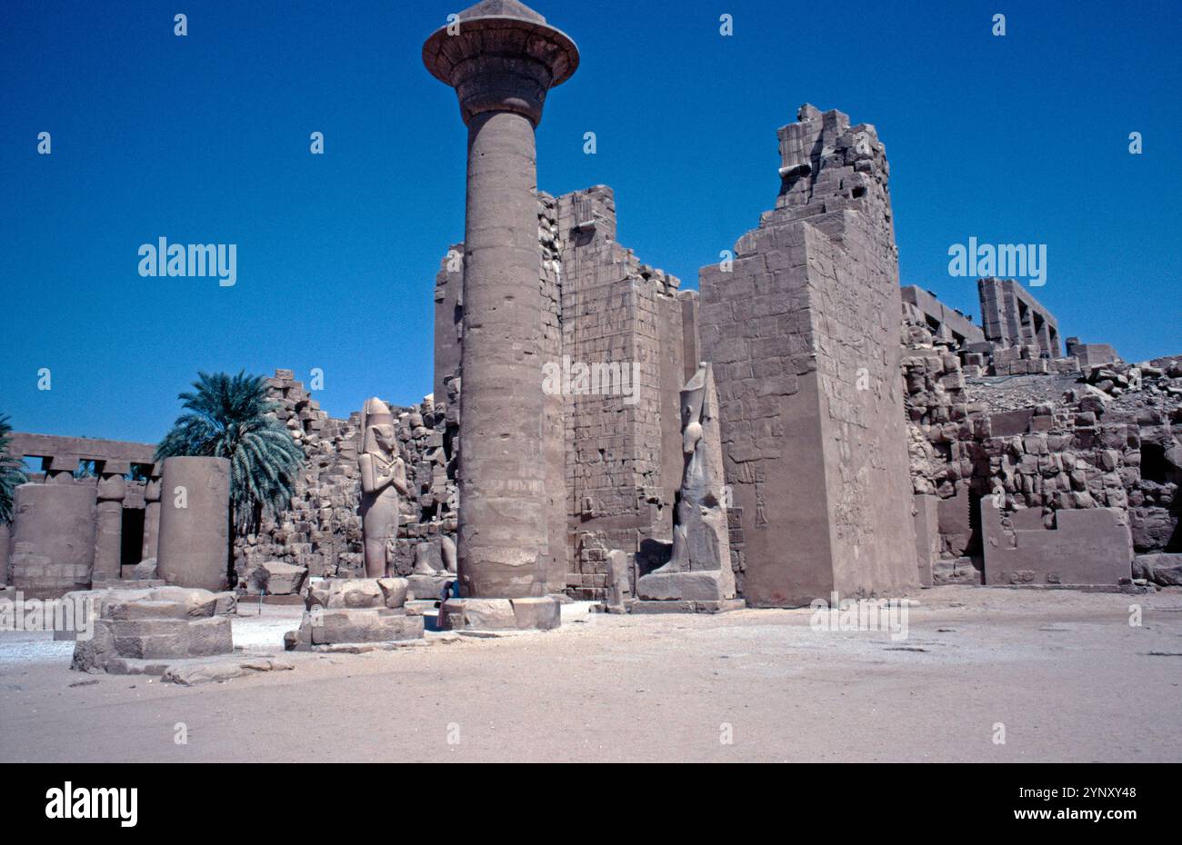 Karnak Tempelkomplex, Luxor, Tempel von Amun-Re, Niltal, Ägypten, September 1989 Stockfoto