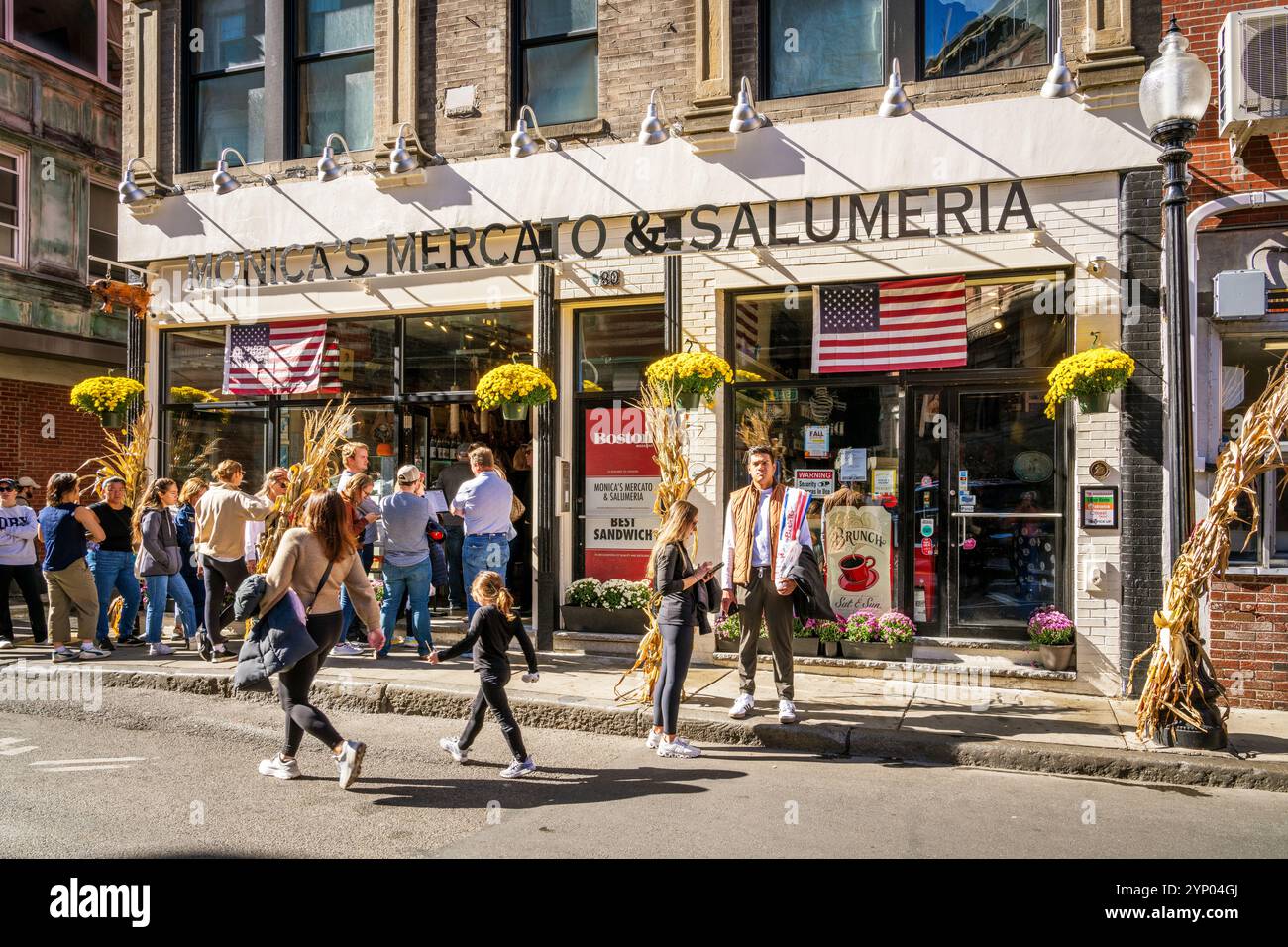 North End, Bostons historisches Little Italy, mit italienischen Bäckereien und Restaurants Boston, Massachusetts, USA Stockfoto