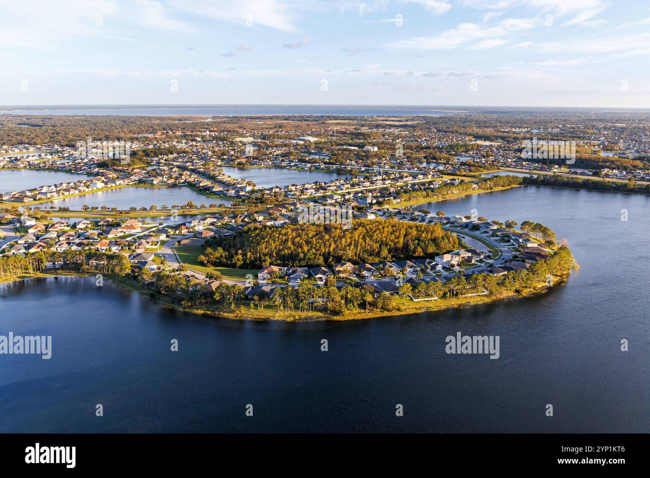 Luftaufnahme von neuen Immobilienhäusern in Florida Wyndham Lakes, Orlando, USA Stockfoto