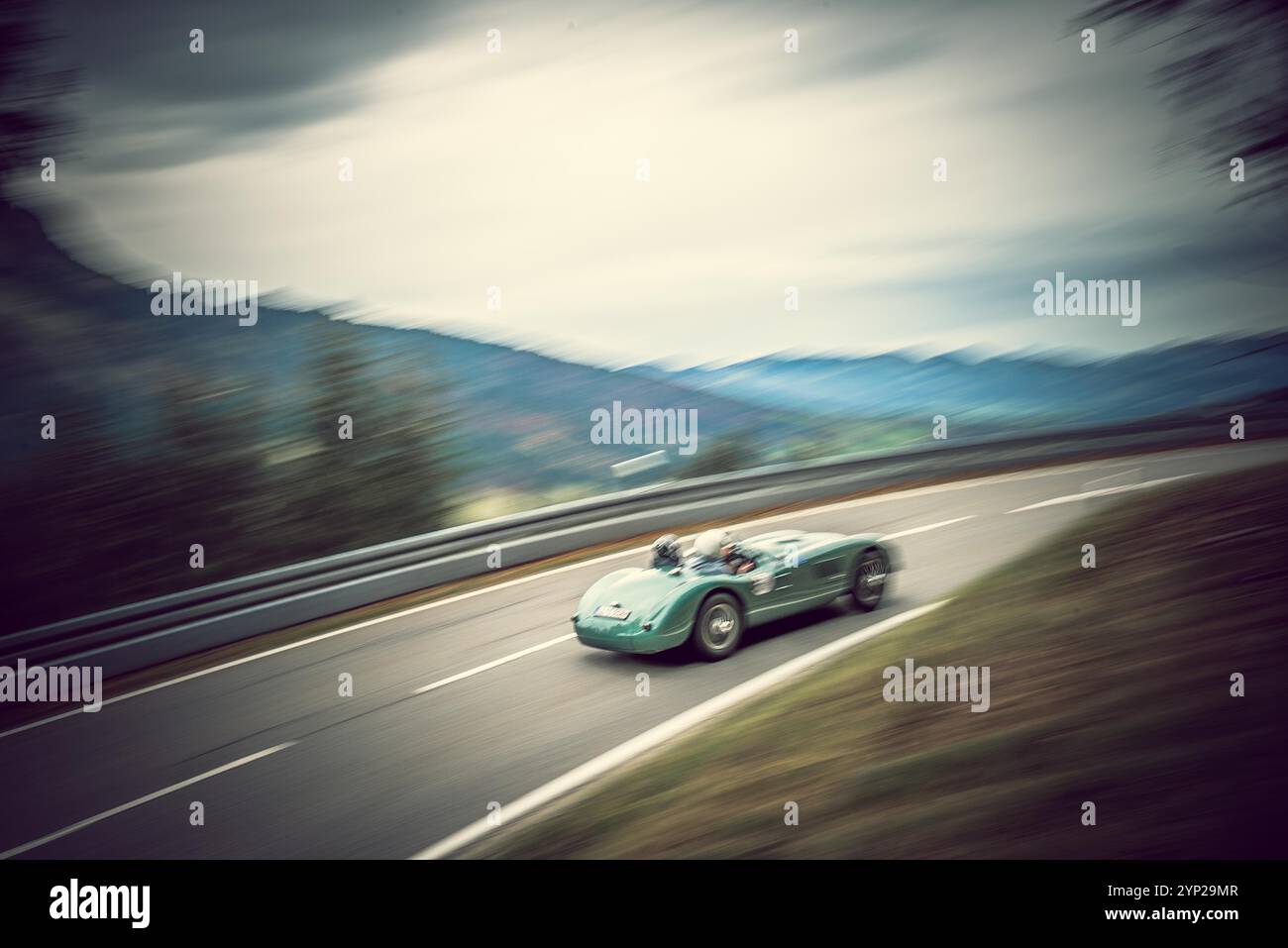 Jaguar C-Type beim Classic Car Race, Jochpass Oldtimer Memorial, Deutschland Stockfoto